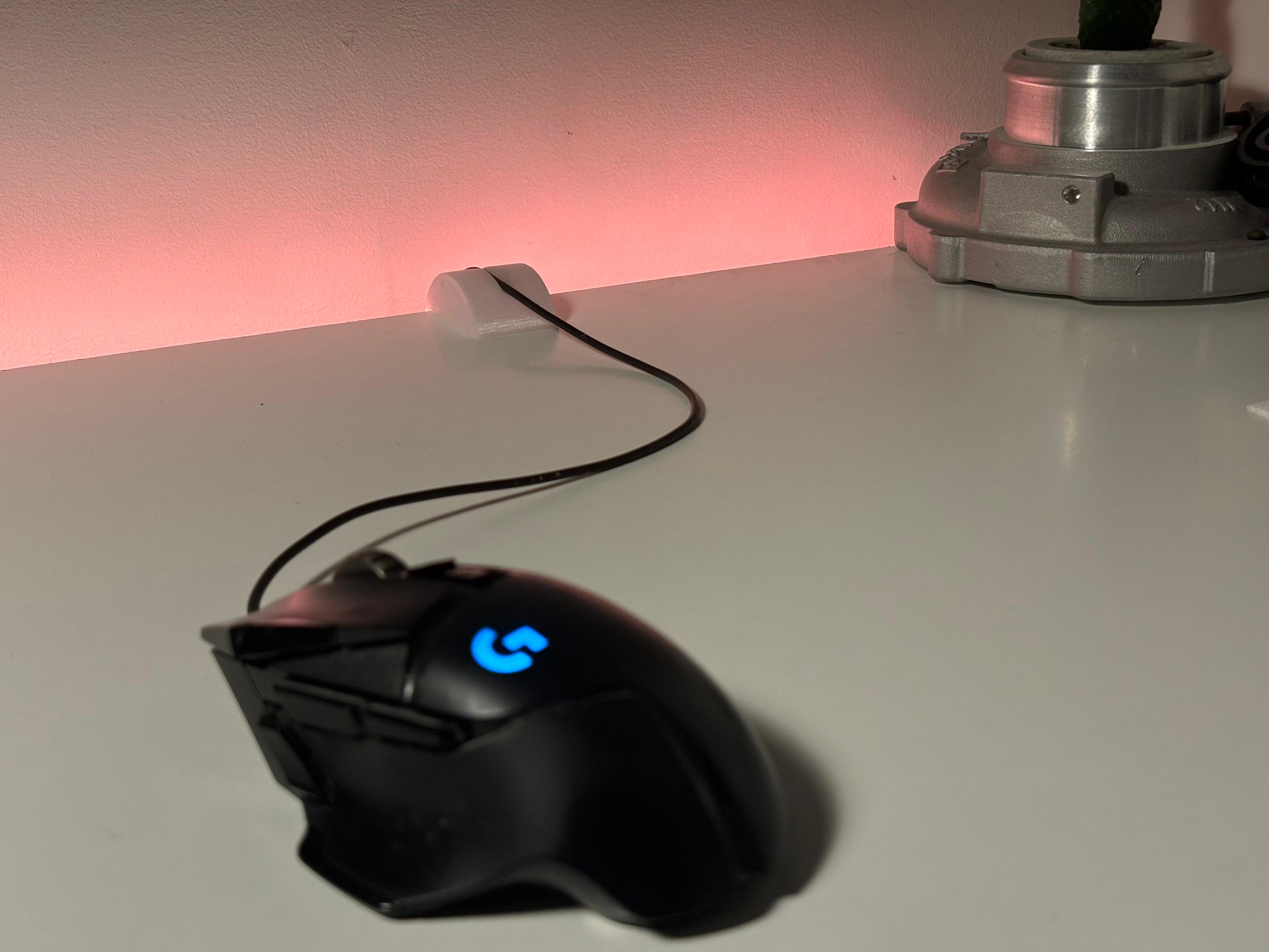Mouse Bungee