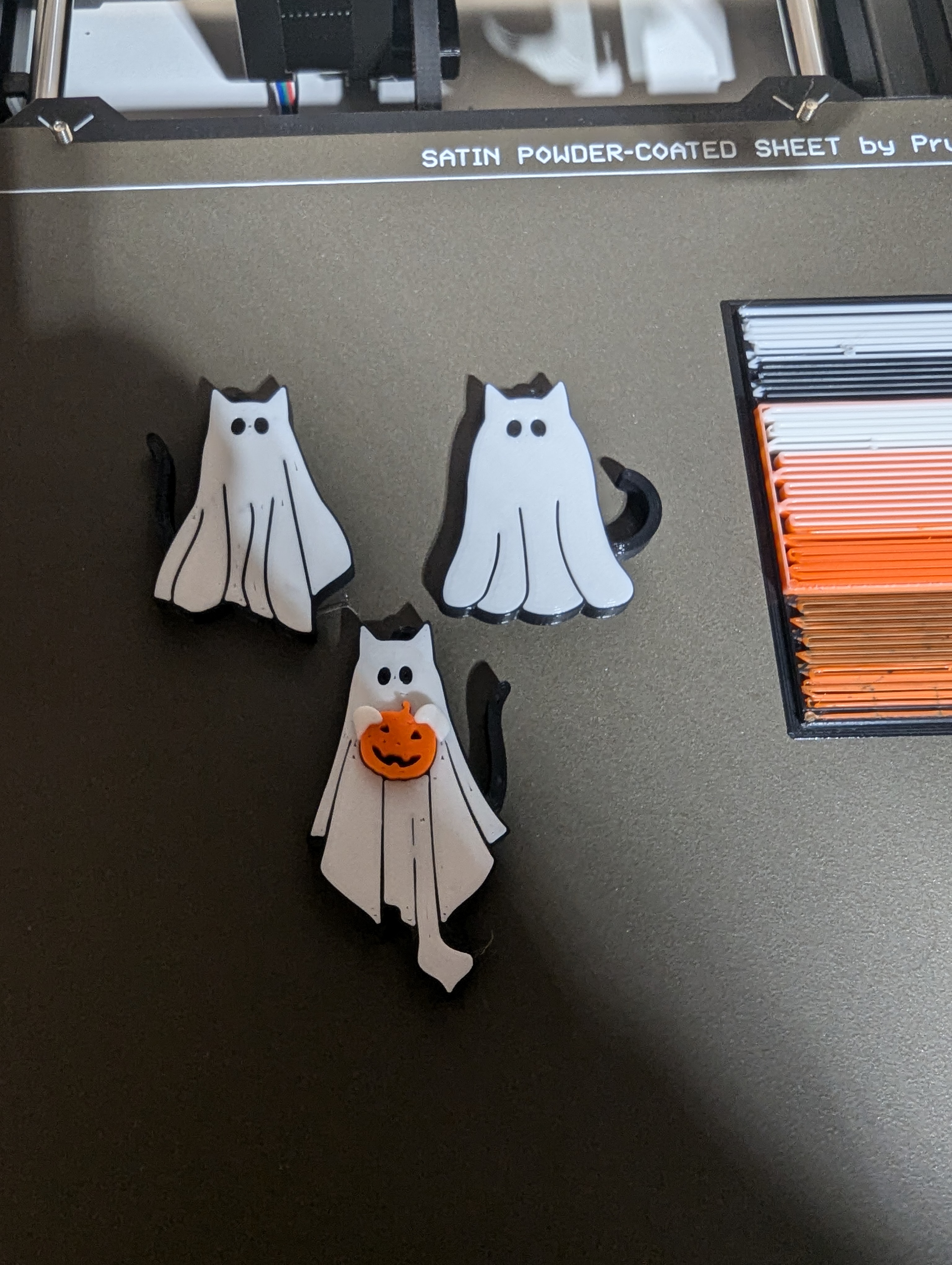 Ghost Cat Keychains — thumbnail 3
