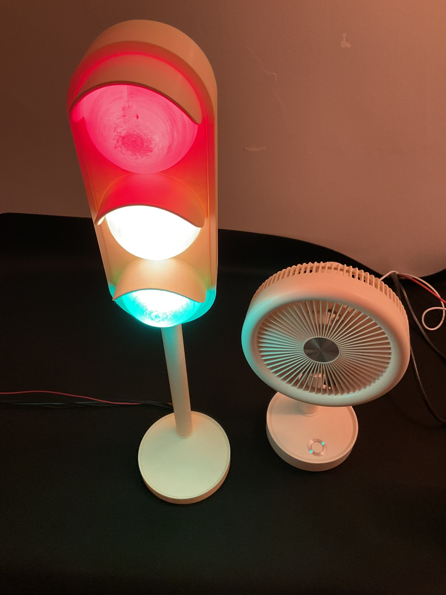 Led Traffic Light by ArchiTech Download free STL model