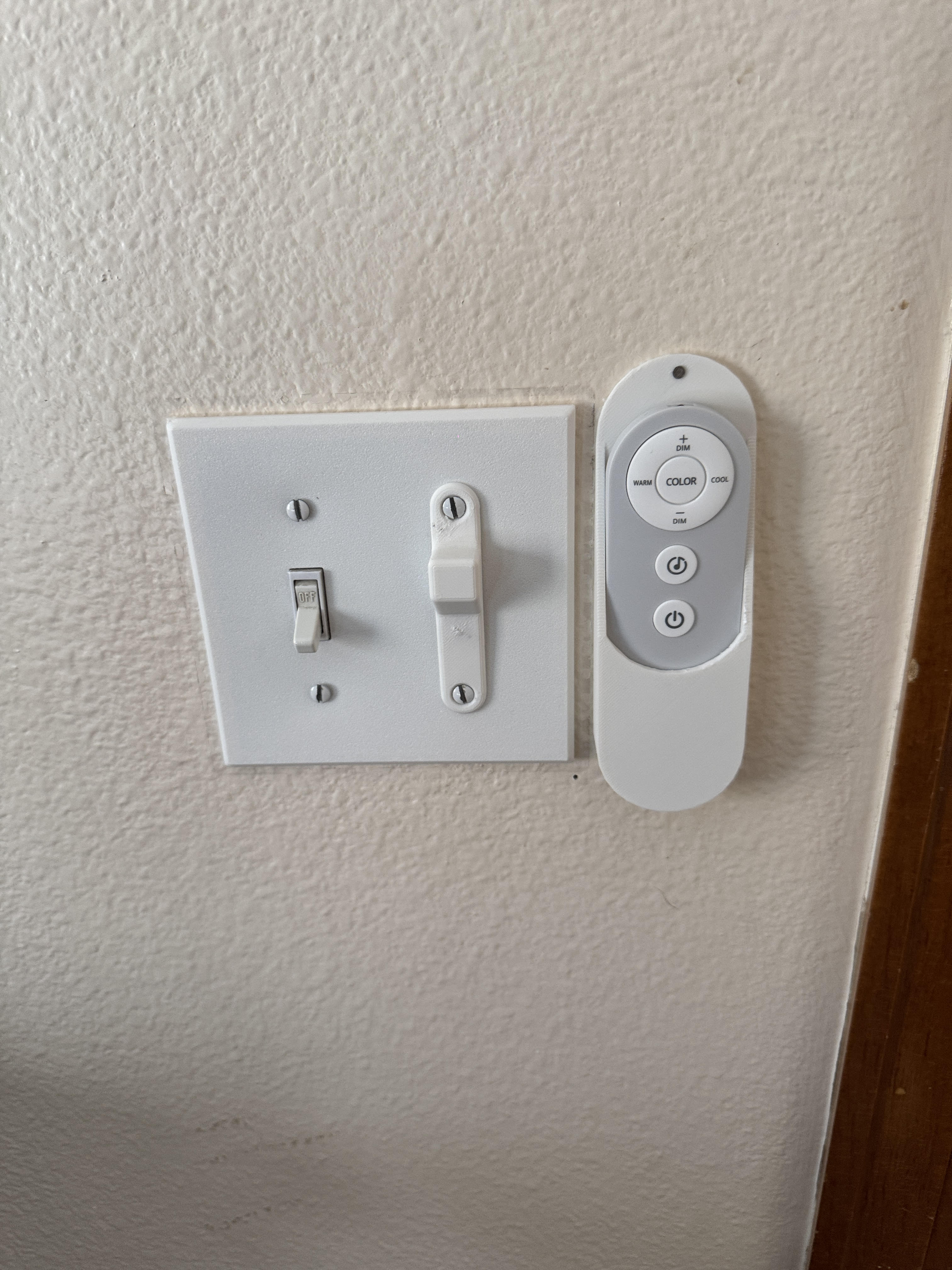 Govee Remote Holder by William Aichholz Download free STL model