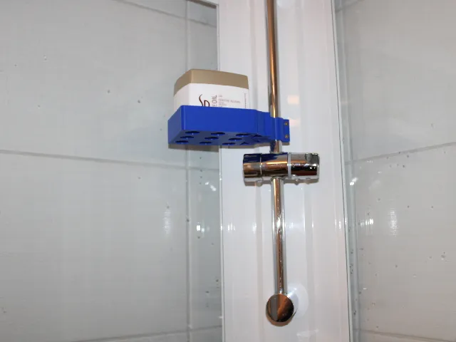 Arm for extra equipment-shower