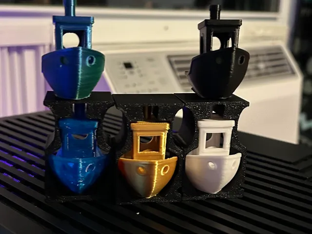 Benchy Holder / benchy stand