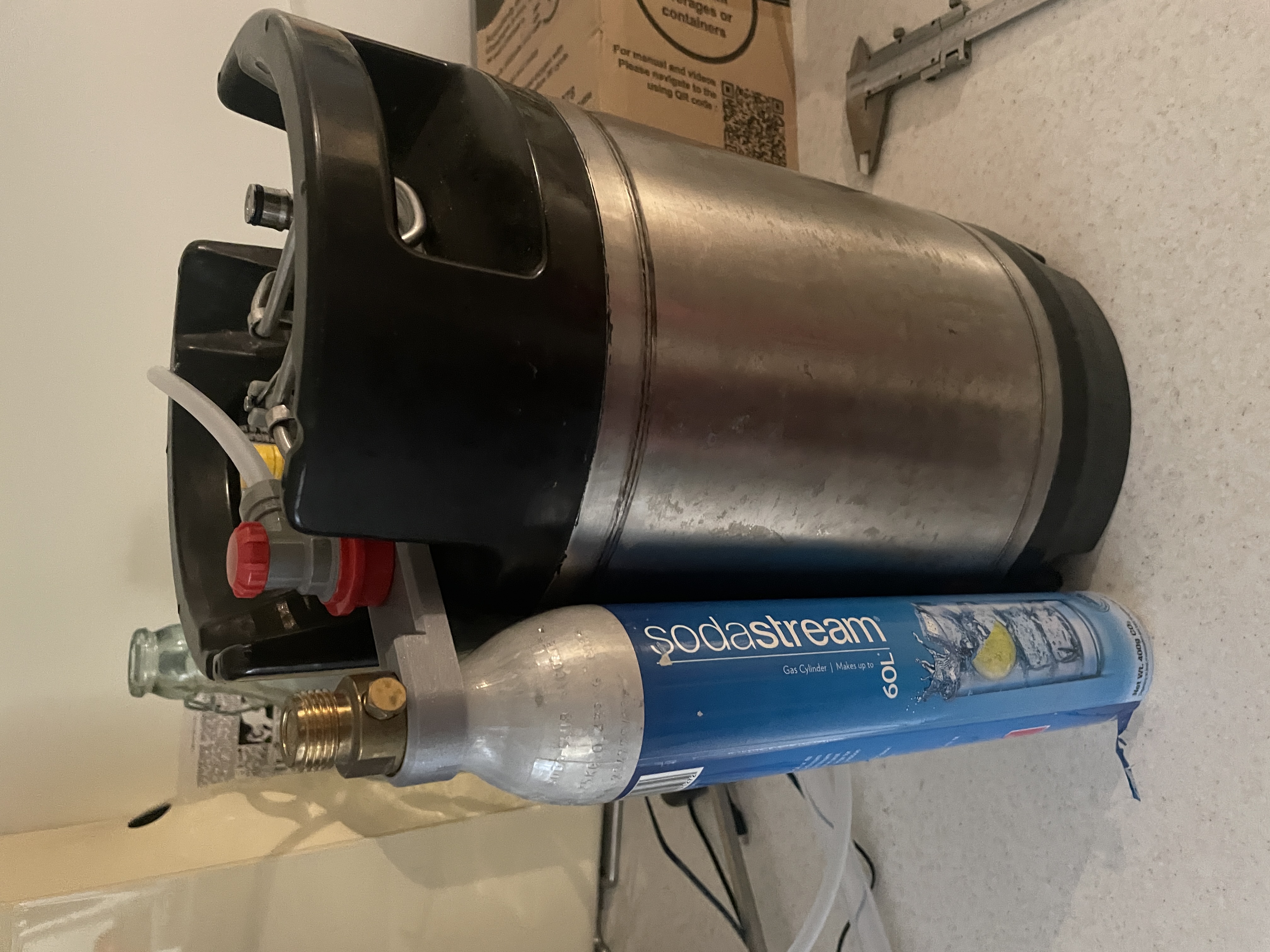 9l Keg SodaStream Gas Bottle Holder