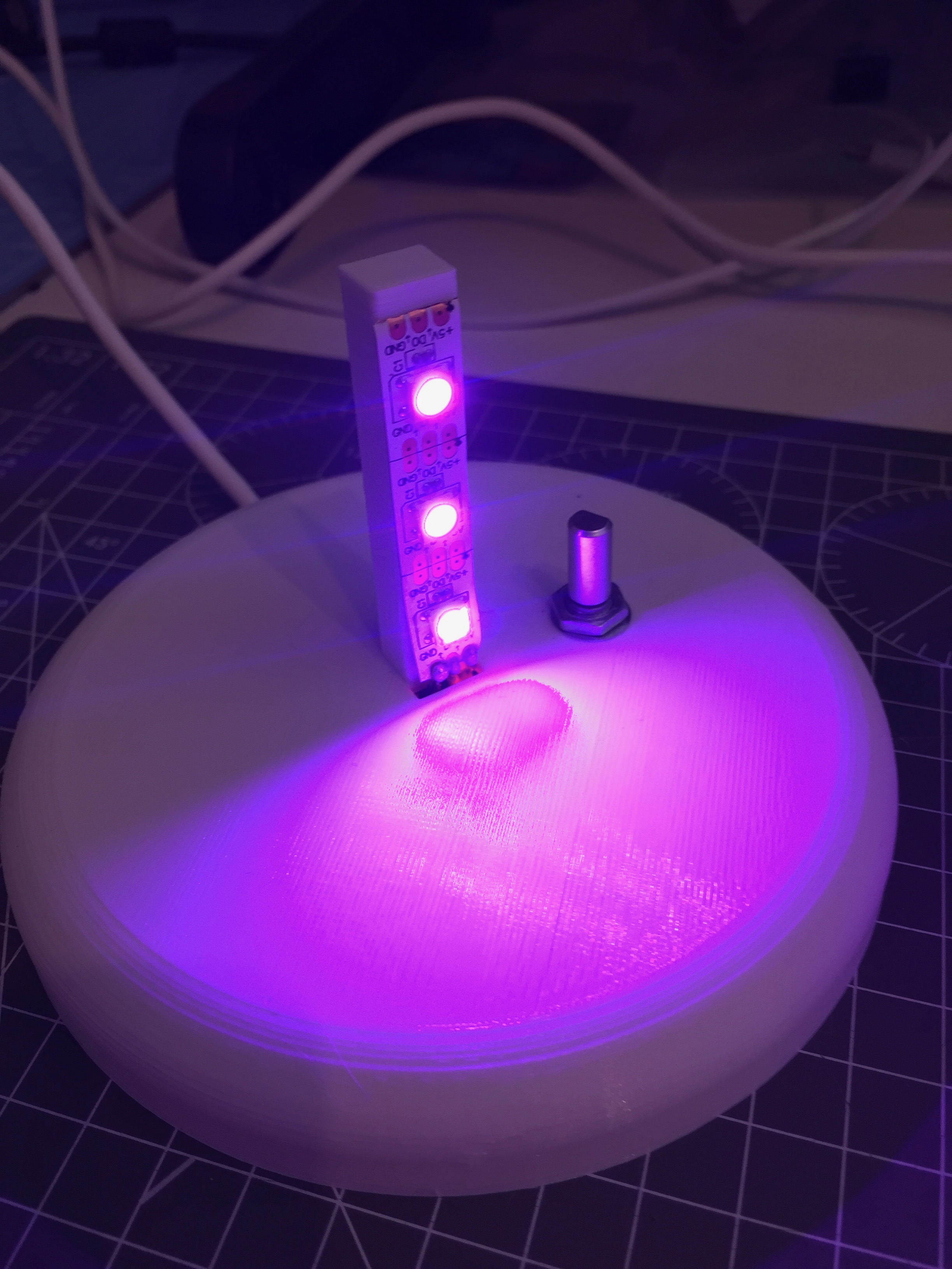 Night Light Base by Led Download free STL model