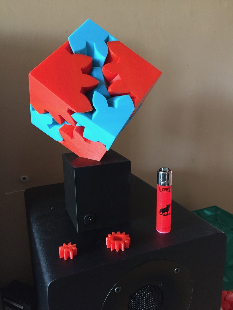 Large Geared Cube Base Remix — thumbnail 3