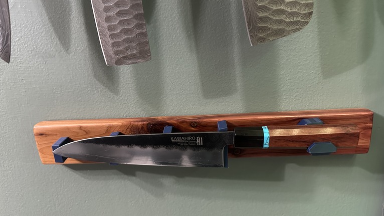 Gyoto Magnetic Knife Holder With Edge Guard