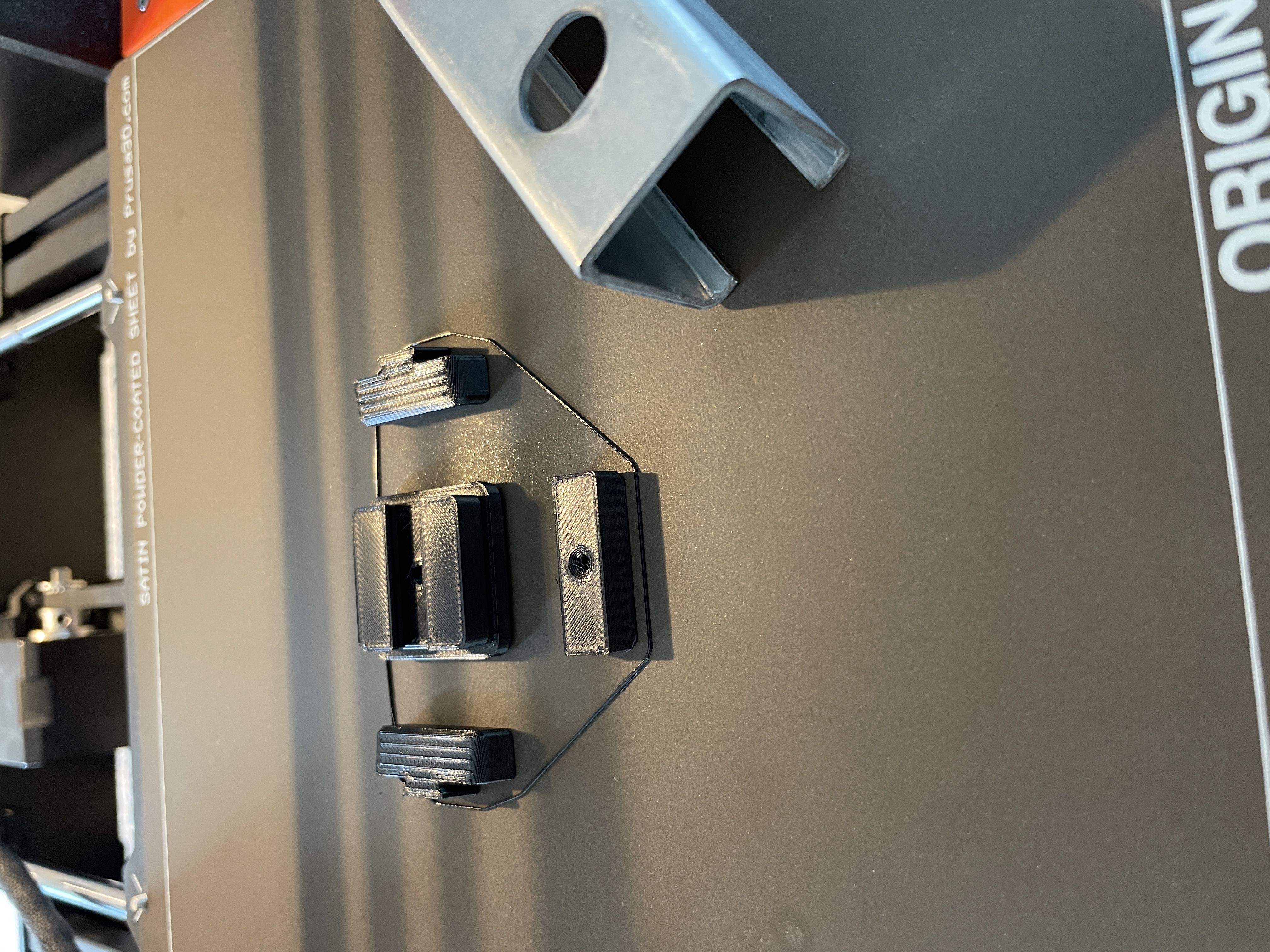 End cap for rectangular tube (parameterized) — thumbnail 3