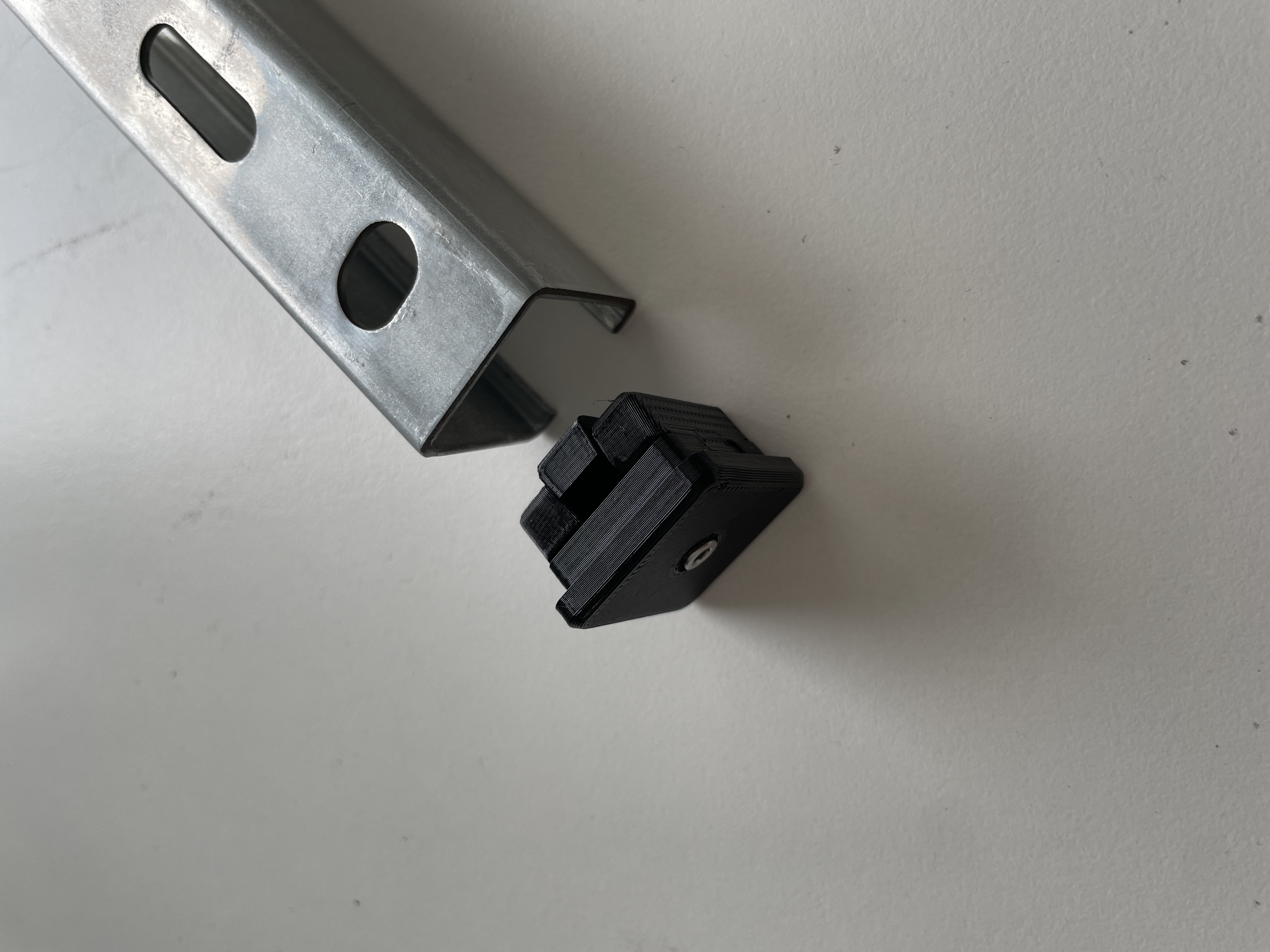 End cap for rectangular tube (parameterized) — thumbnail 5
