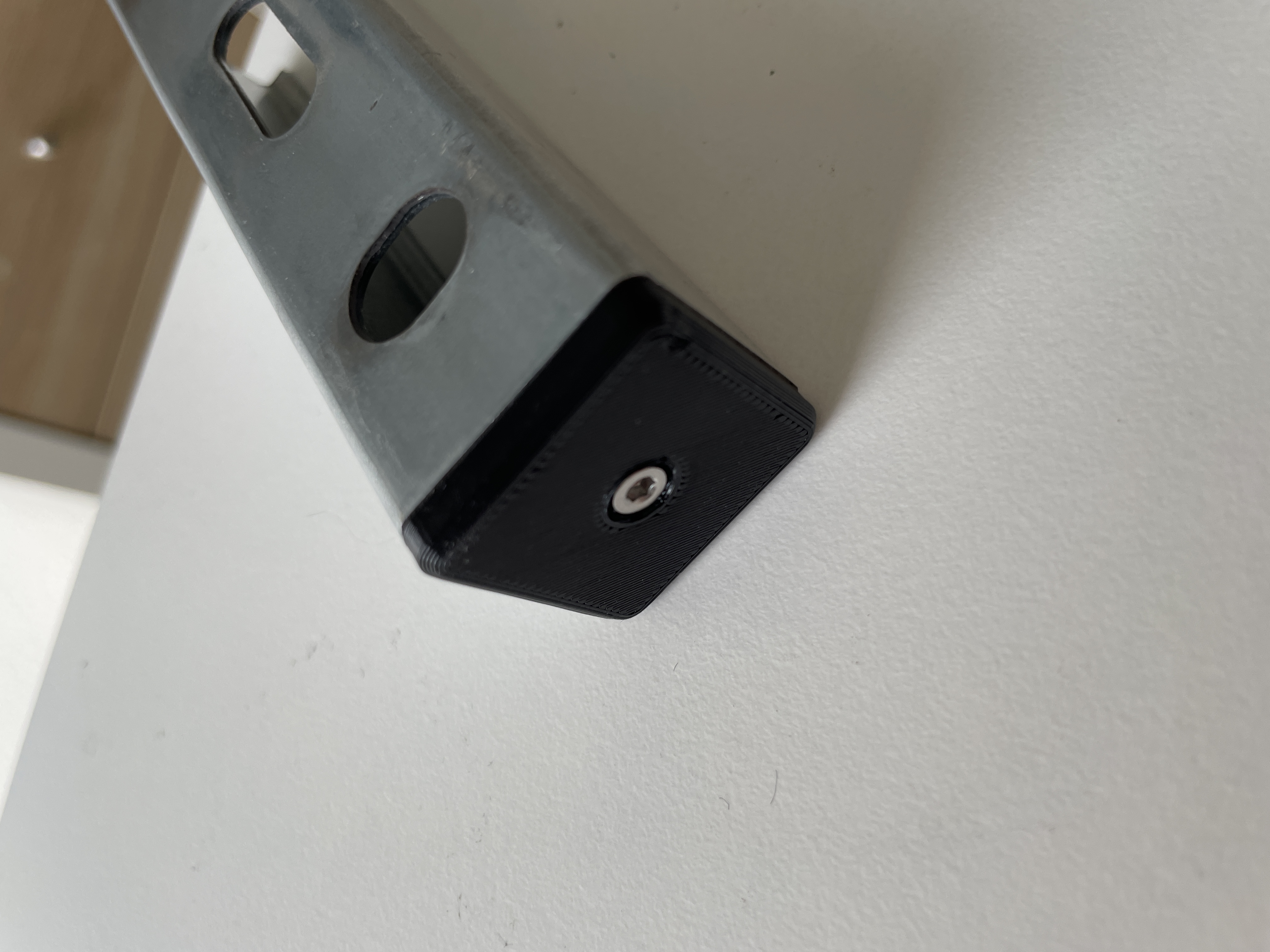 End cap for rectangular tube (parameterized) — thumbnail 6