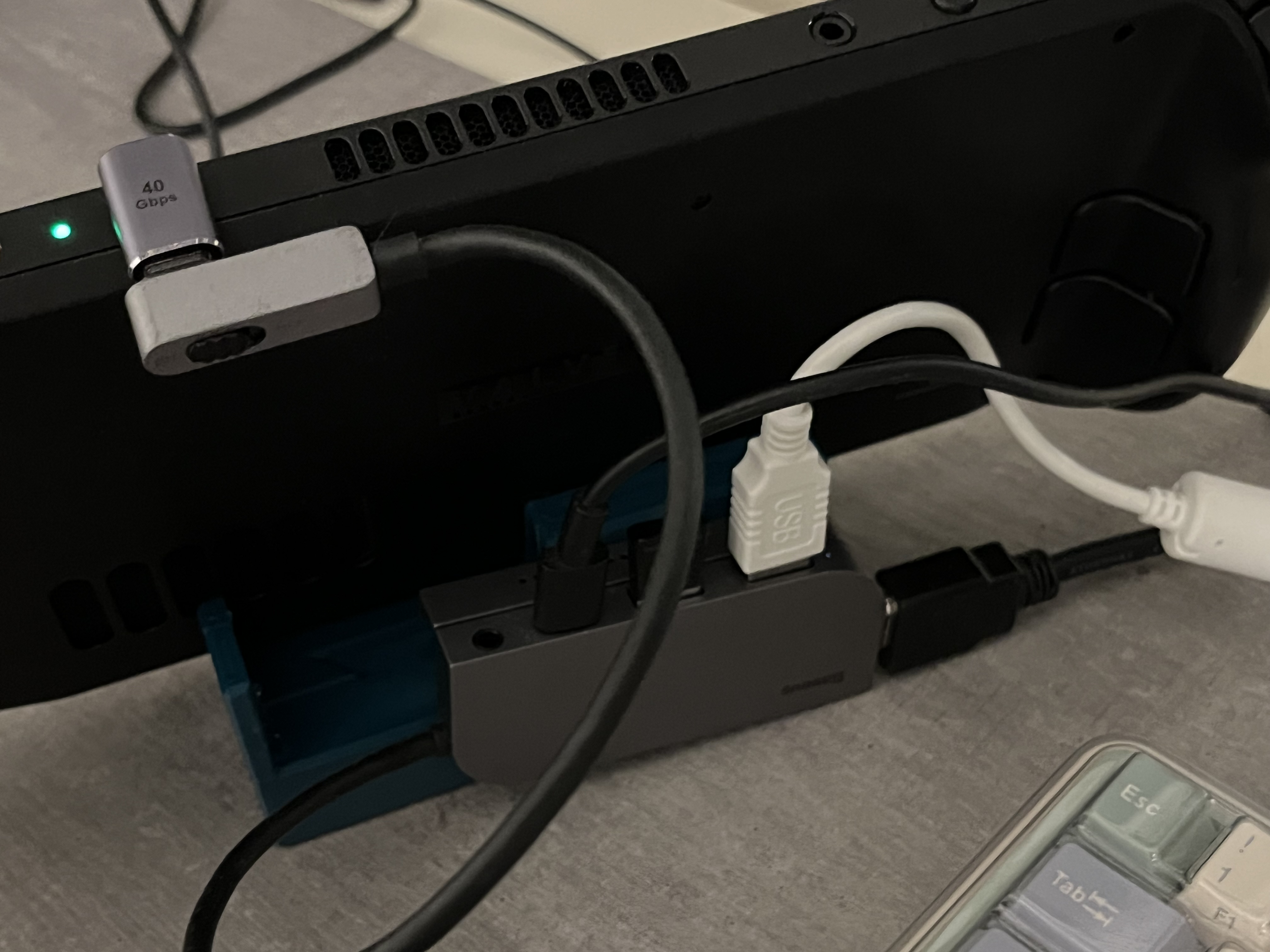 Steamdeck customisable dock — thumbnail 5
