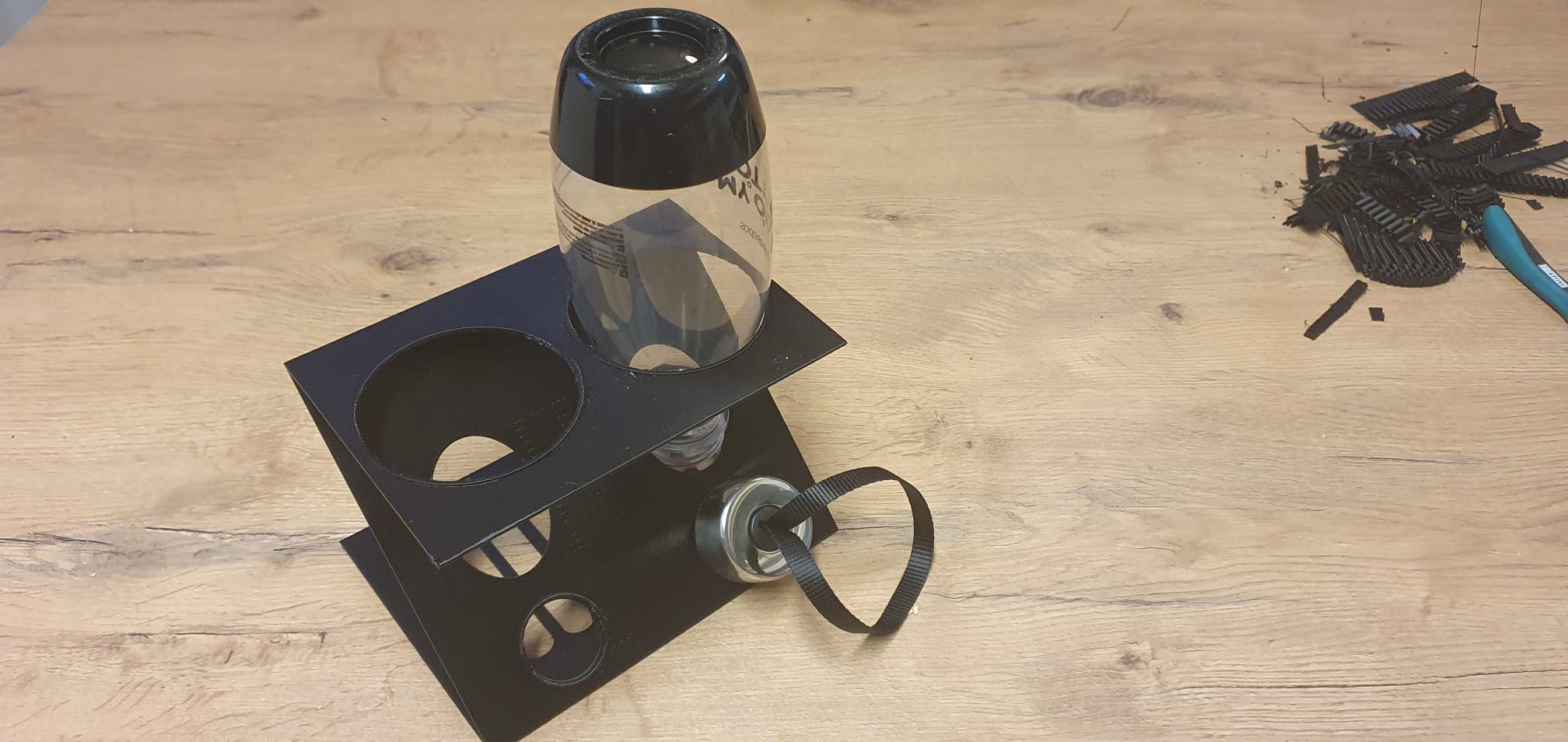 Soda Stream Bottle holder by RobEU Download free STL model