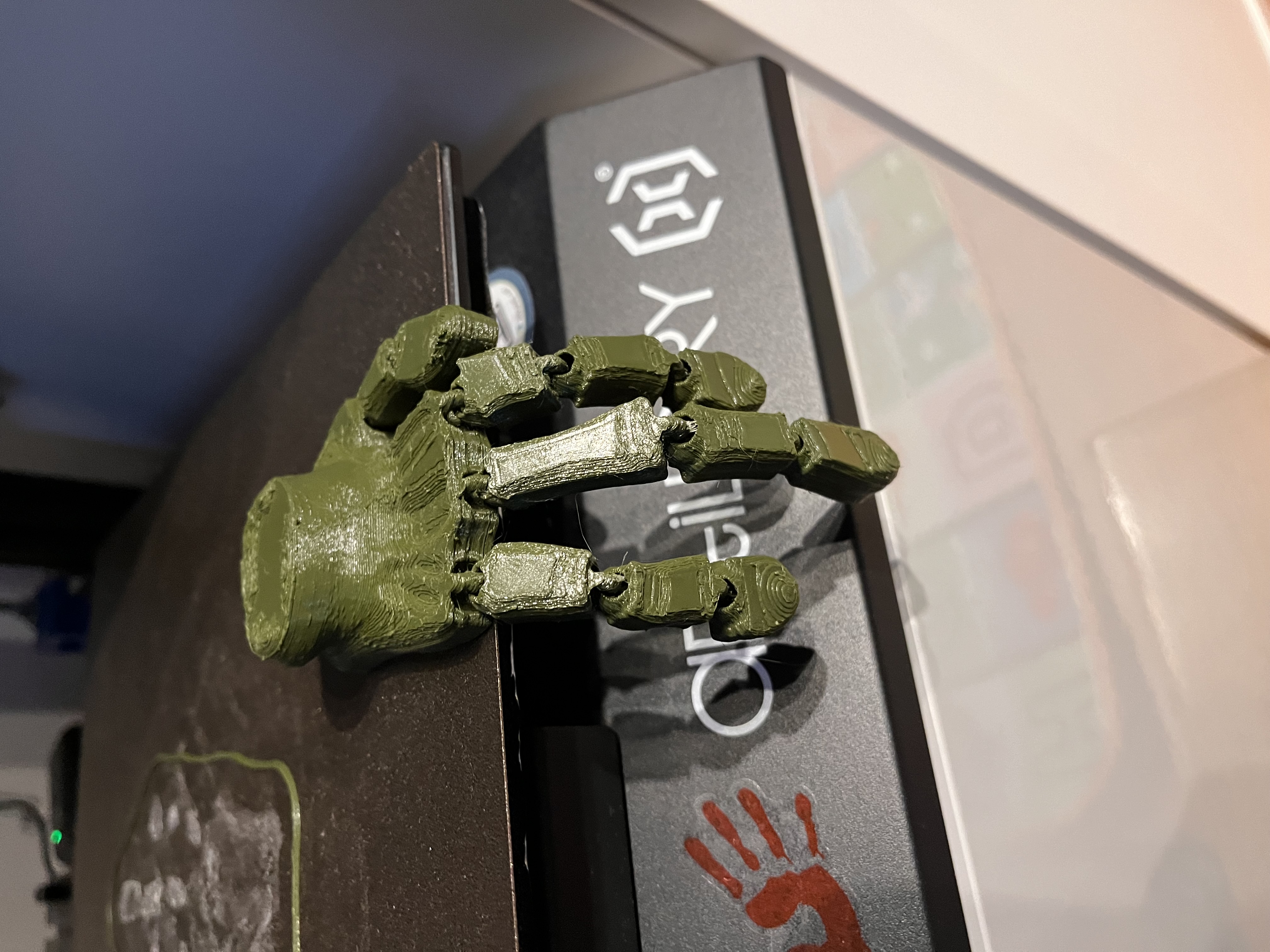 FLEXIBLE UFO HAND — miniatura 2