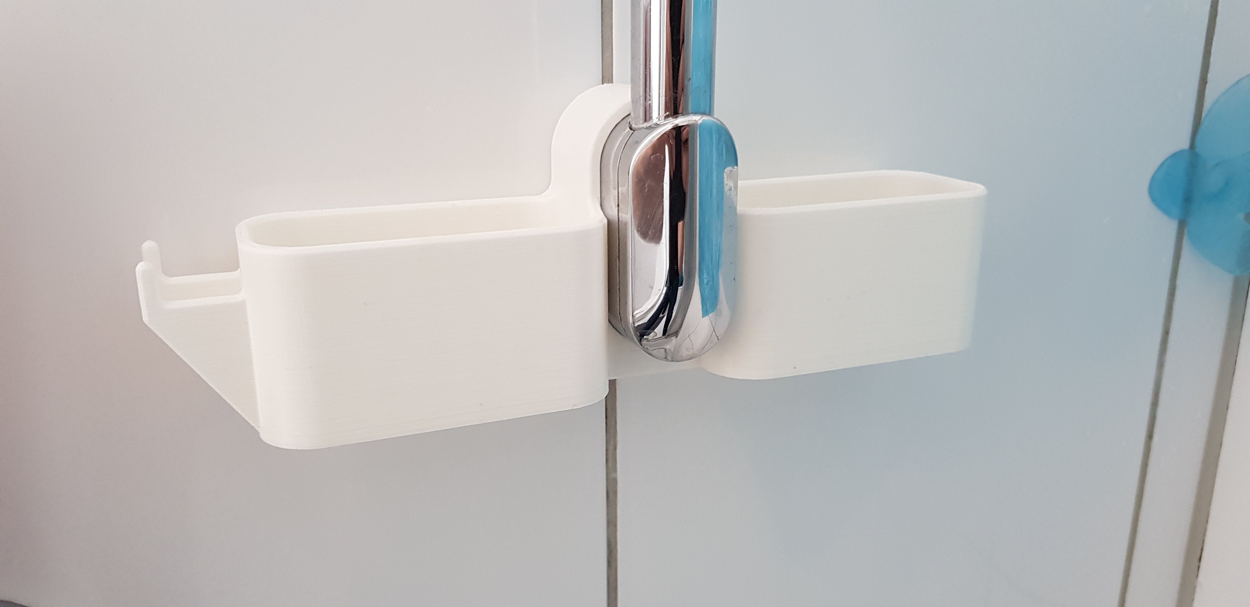 Shower gel bracket for "Brausegarnitur" (the pipe on witch your sprinkler is fixed)