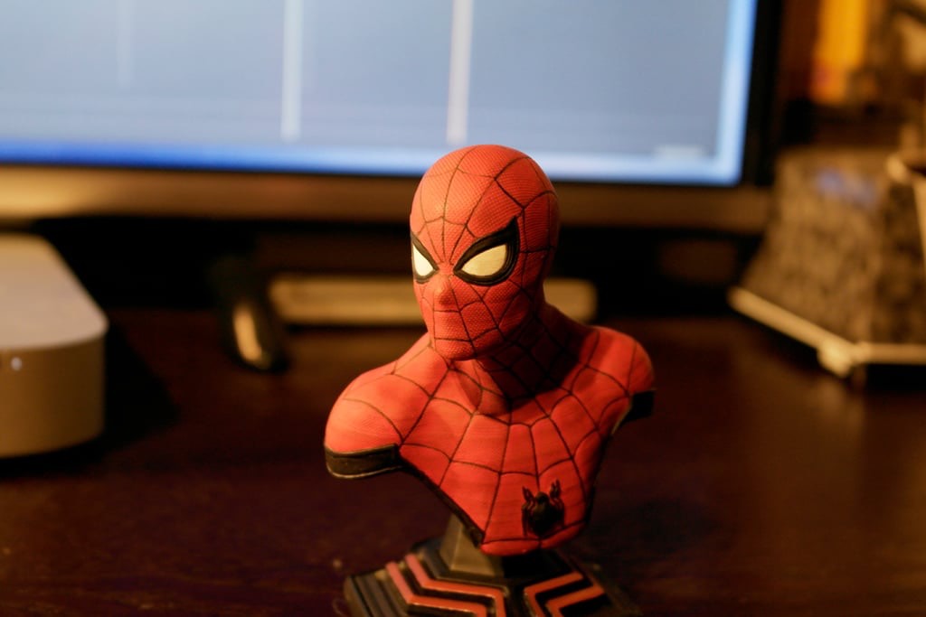 Miniatura 4 do modelo 3D Spiderman Trophy
