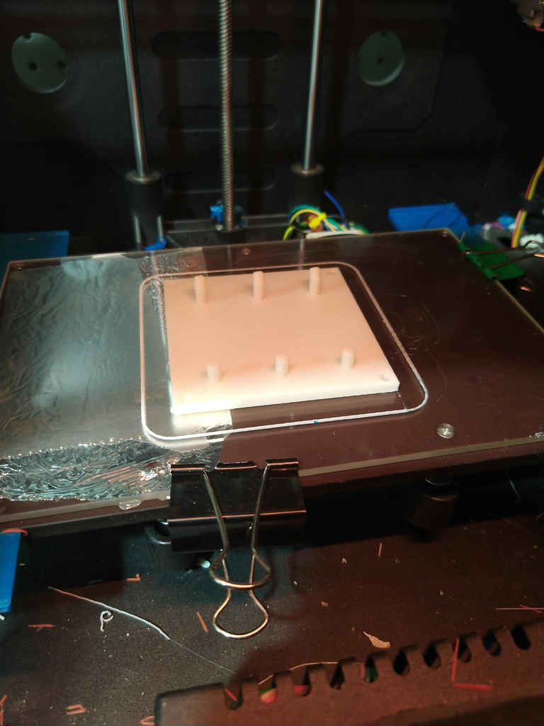 75 mm vesa mount to pegboard by nmavor Download free STL model