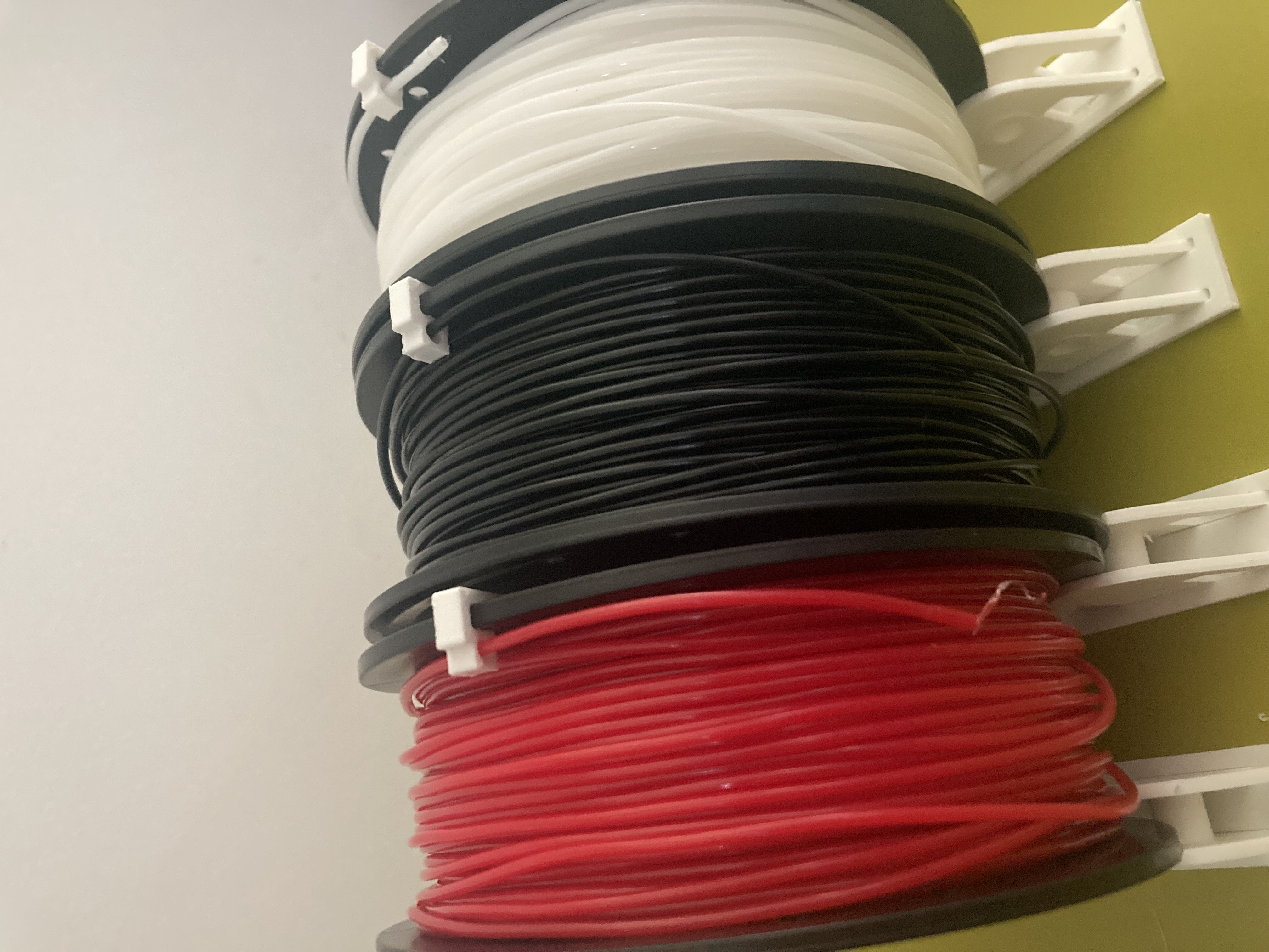 Fillament holder clip easy to print