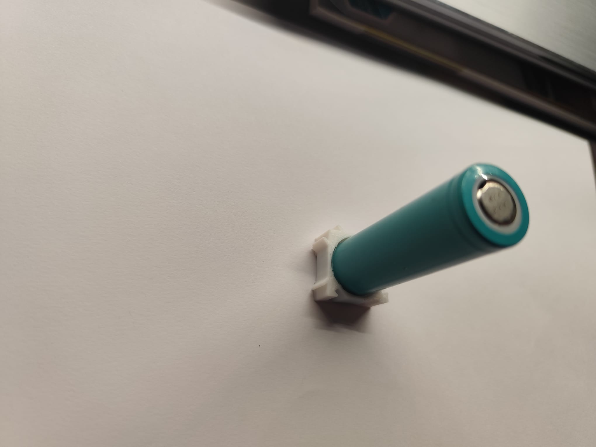 Assembled and holder 18650-21700battery pack