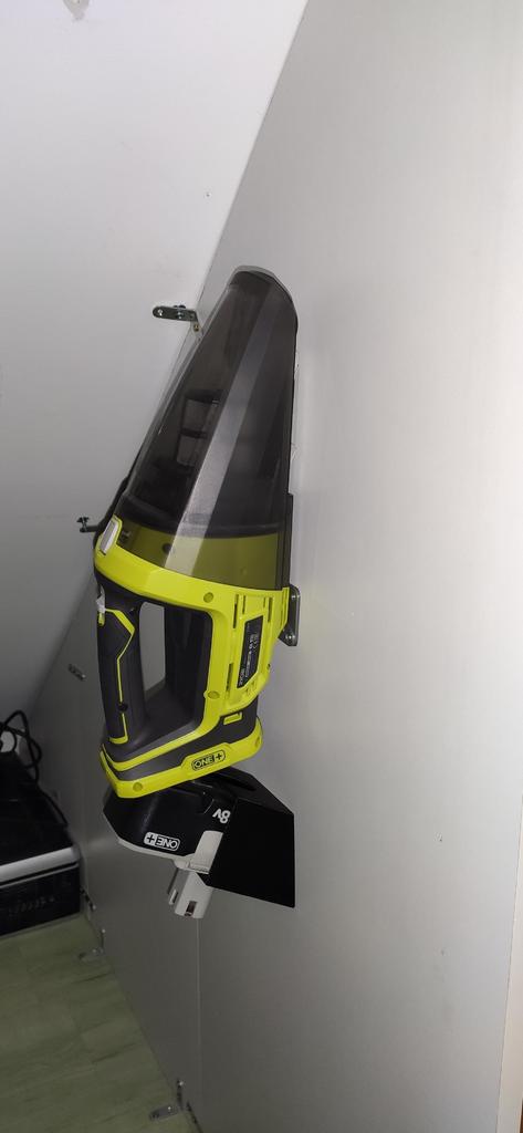 Support aspirateur Ryobi One+ R18HV