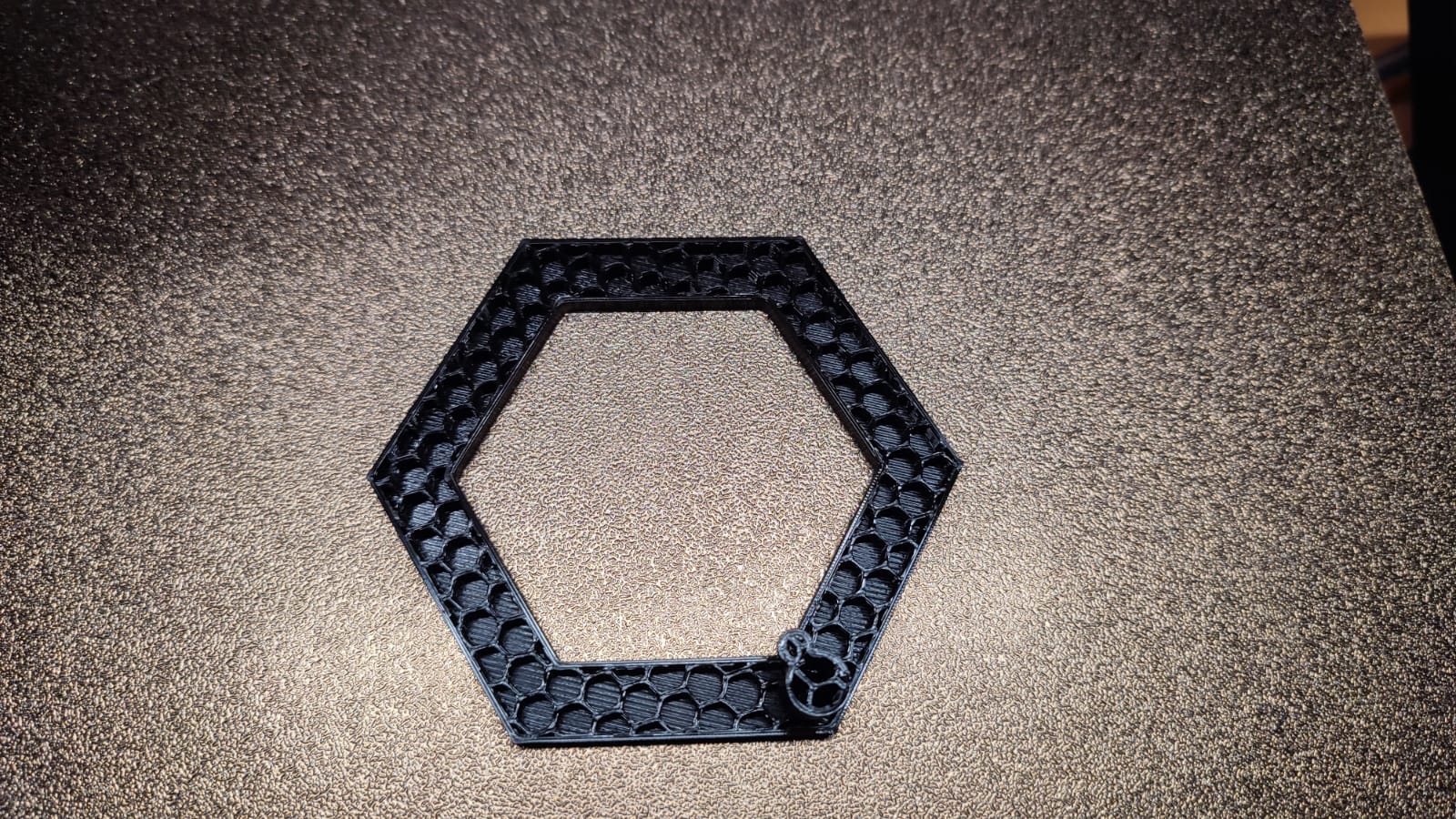 Miniatura 4 do modelo 3D Hexagonal kitchen hook