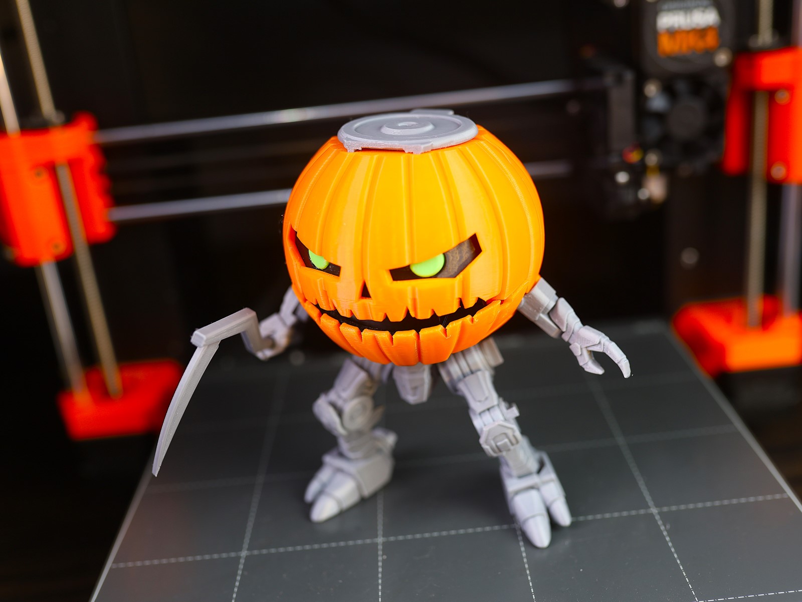 Miniatura 7 do modelo 3D Transformable Robo Pumpkin