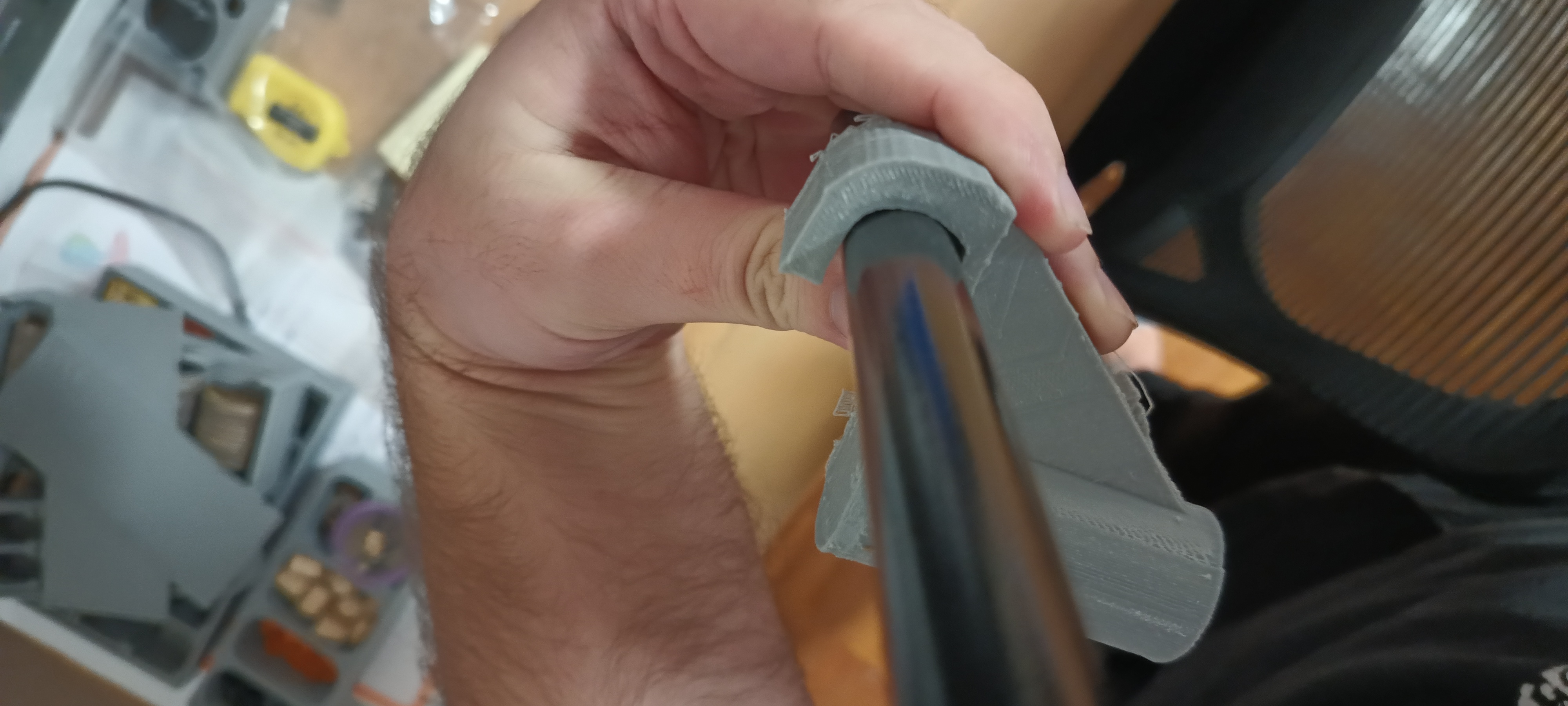 Rod holder for the cabinet - hangers