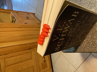 Miniatura 2 do modelo 3D Tiger claws bookmark