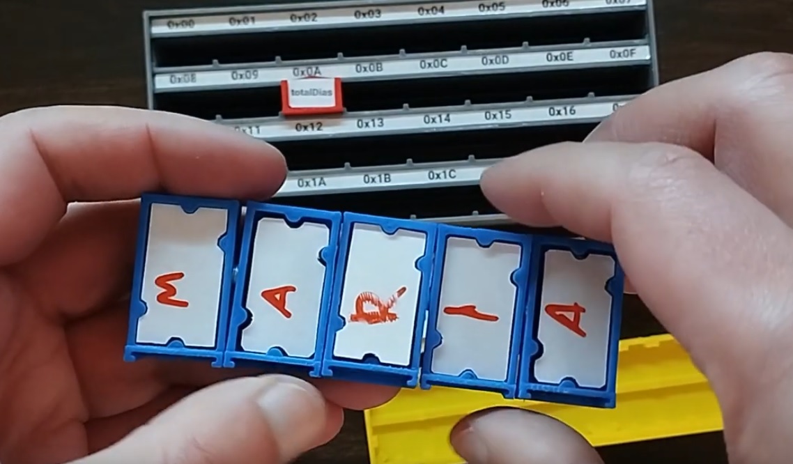 Variables and RAM memory and Debugging. — miniatura 3