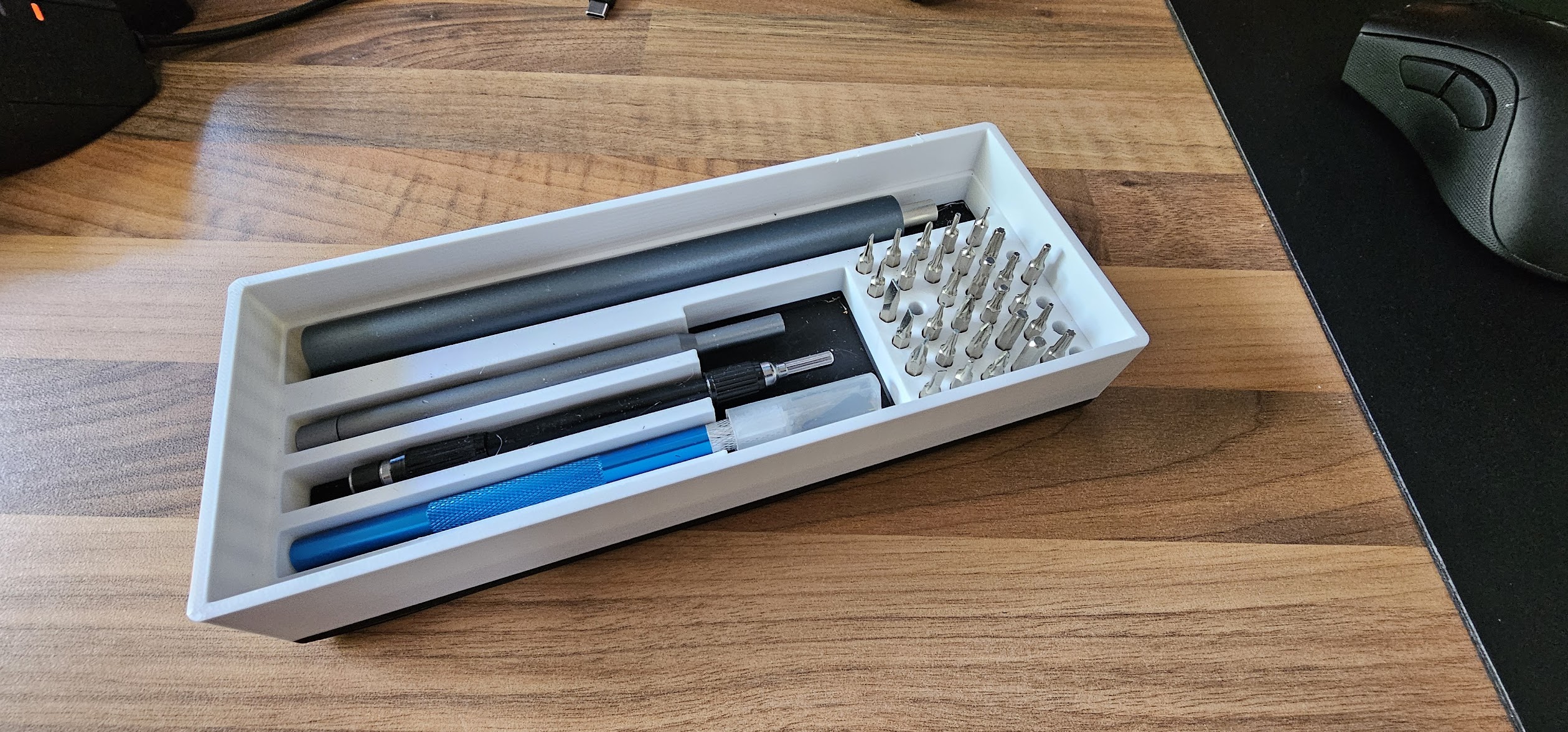 Miniatura 5 do modelo 3D Stackable Drawer Organiser - Gridfinity Edition