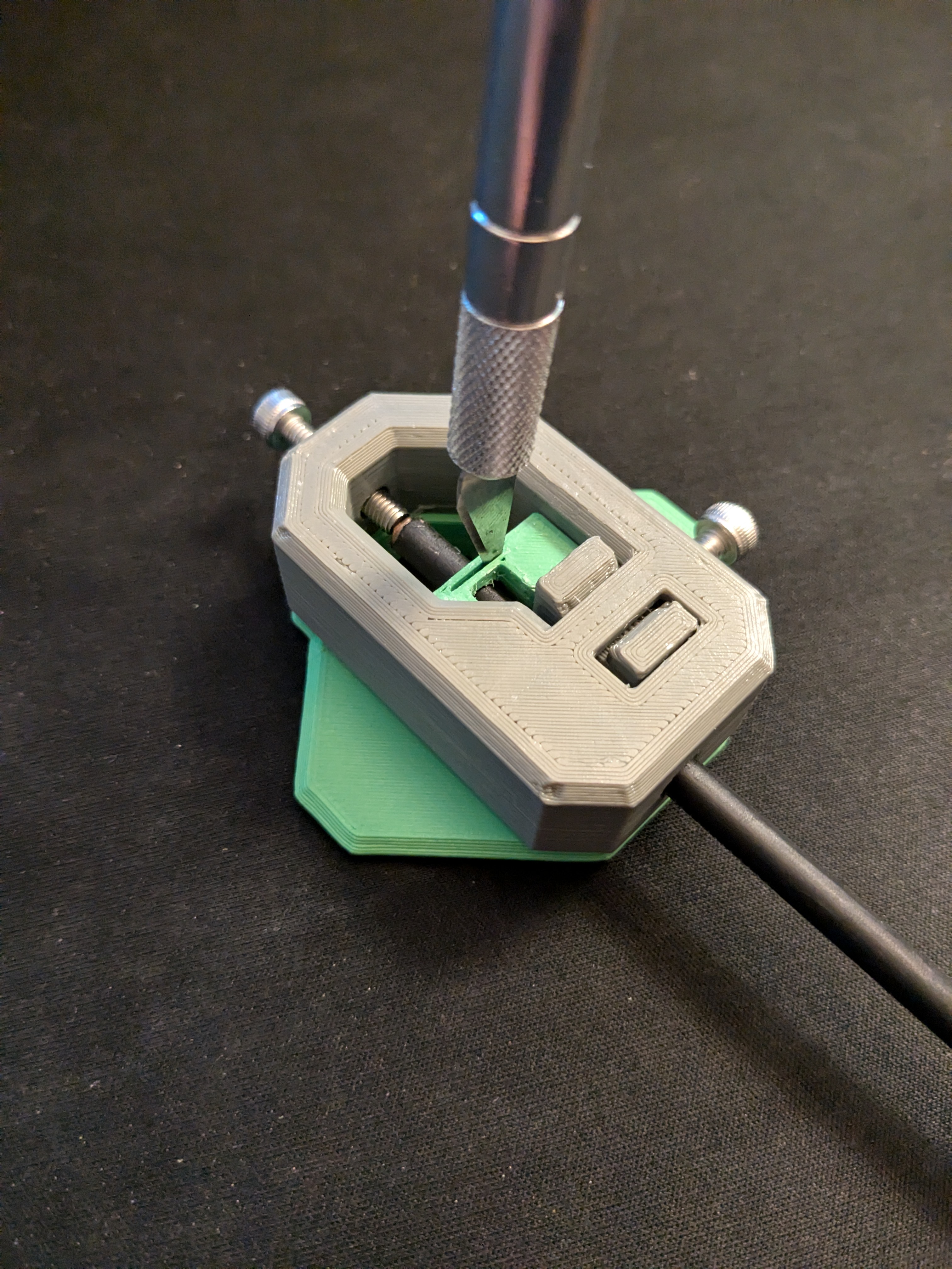Hydraulic Hose Cutting Guide Insert for Shimano brake hose tool with Hex Nuts