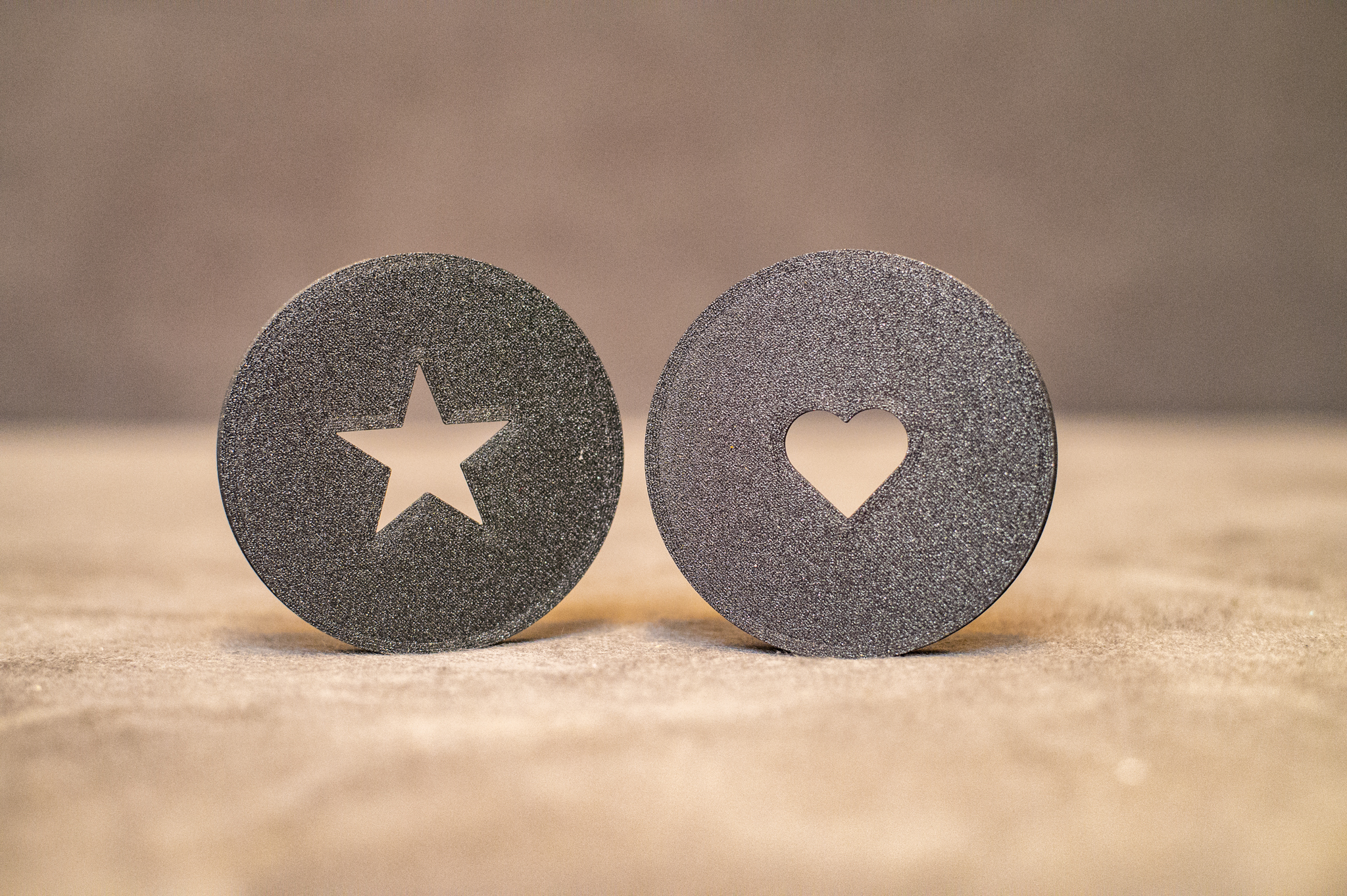 Simple Bokeh Shape for Nikon AF-S 50mm f/1.8 G lens hood mount