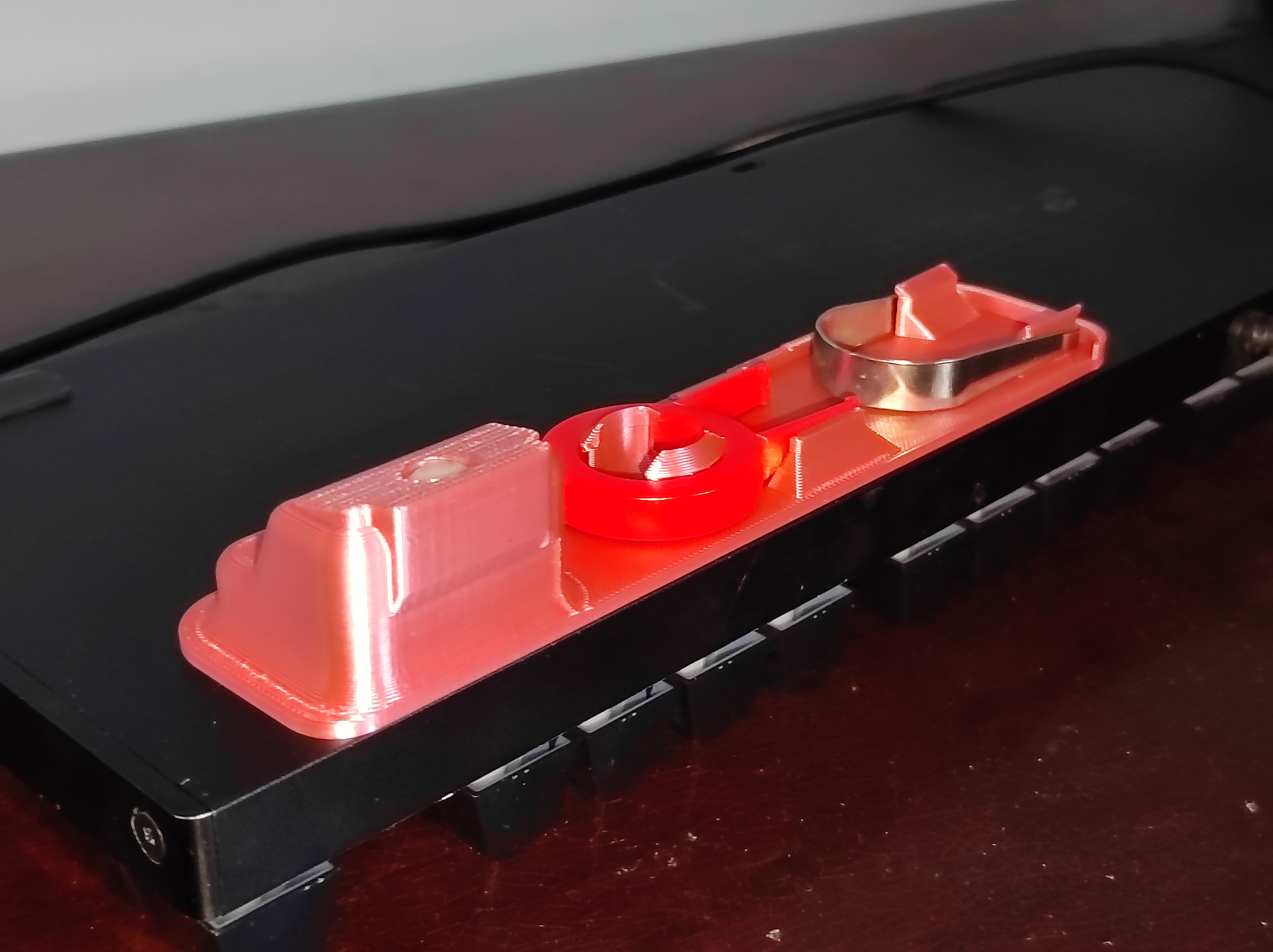 Redragon K556 replacement feet + tool holder