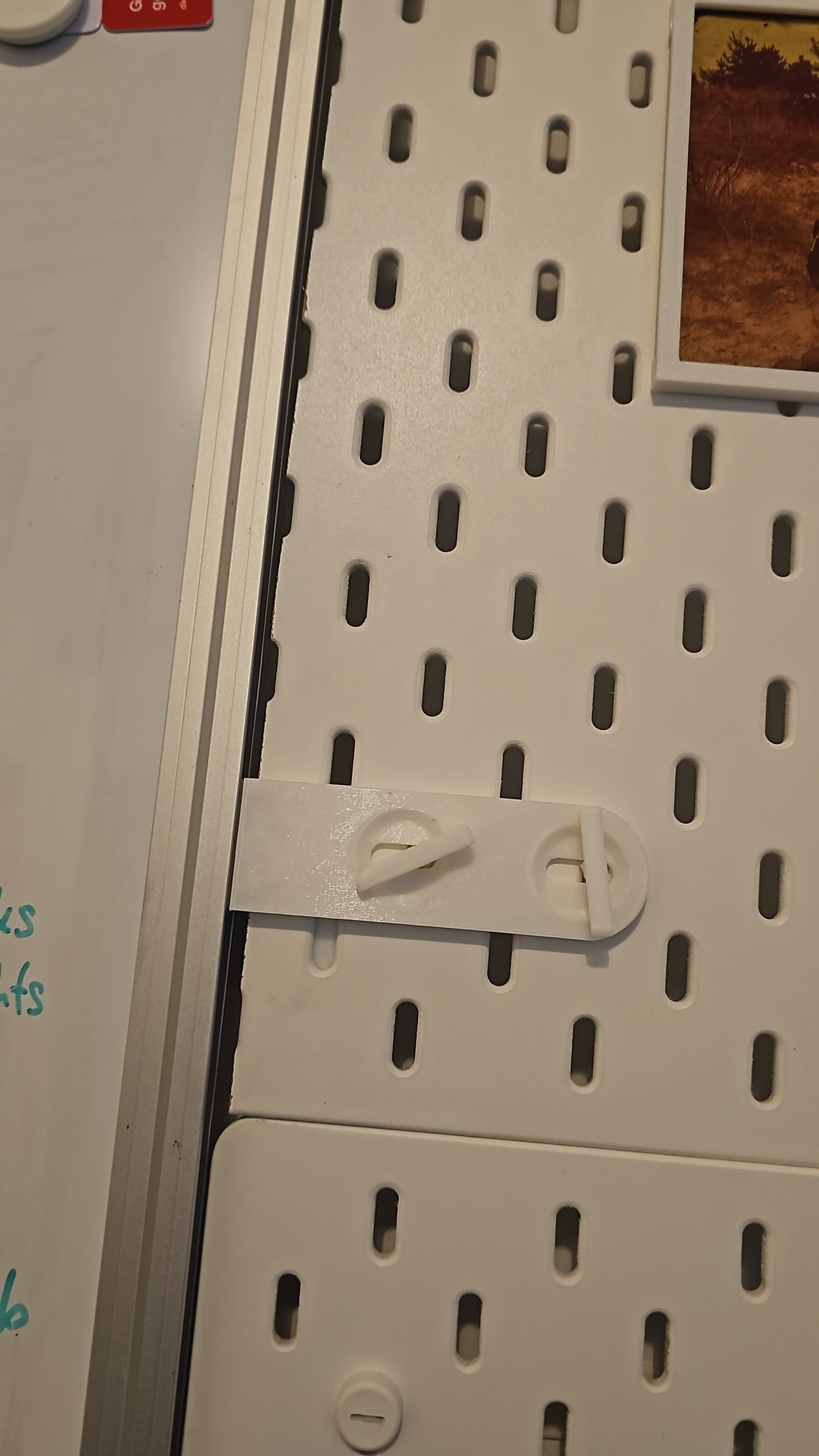 Whiteboard Holder Skadis T-Clip 3D model thumbnail