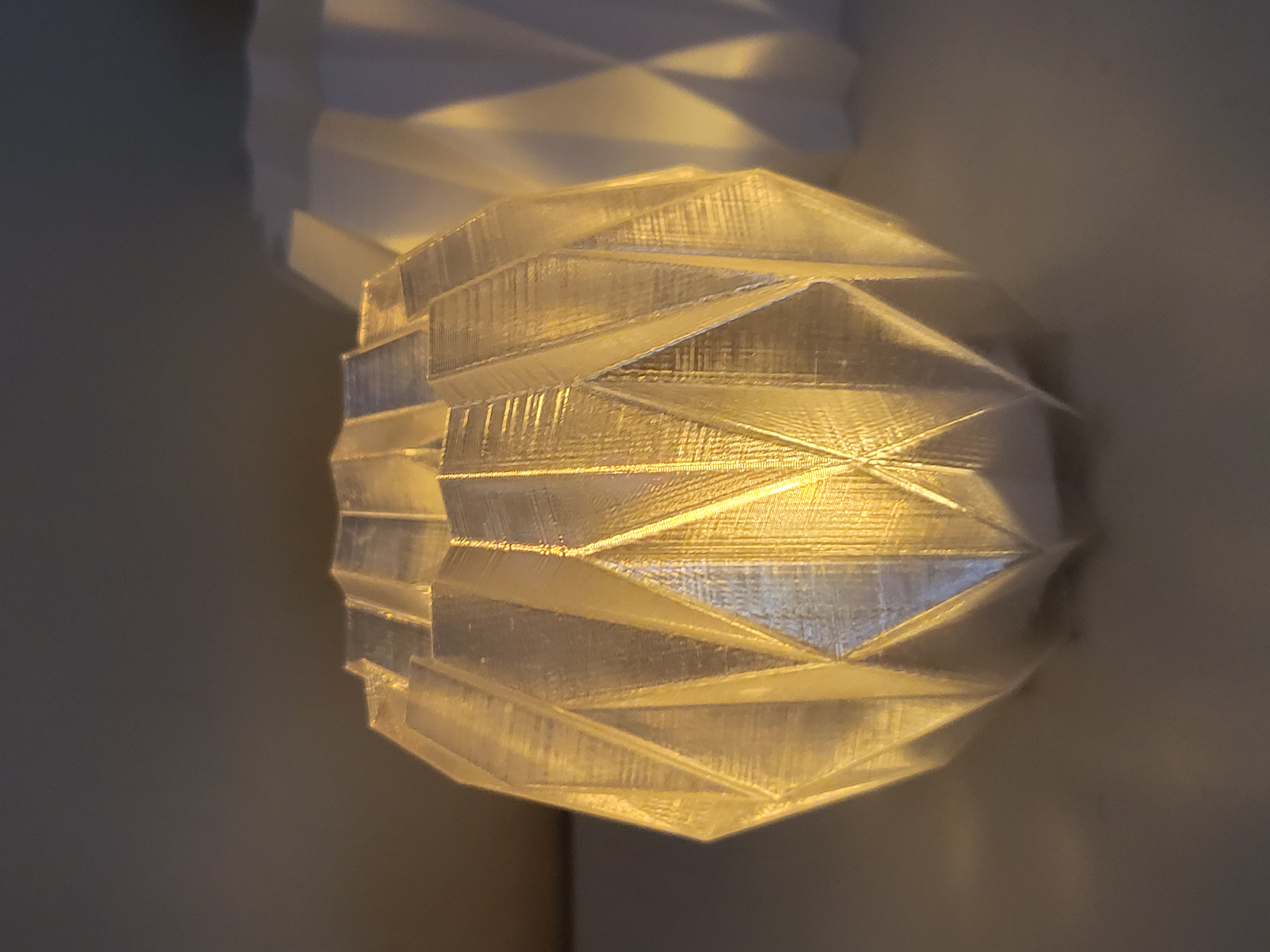 Small Origami Vase — miniatura 3