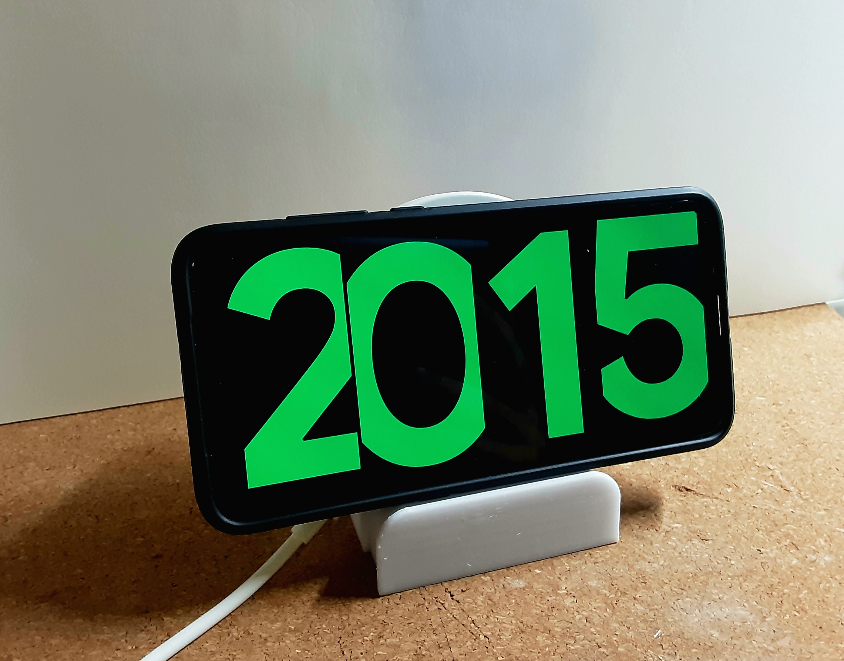 LIVBOJ standby smartphone stand