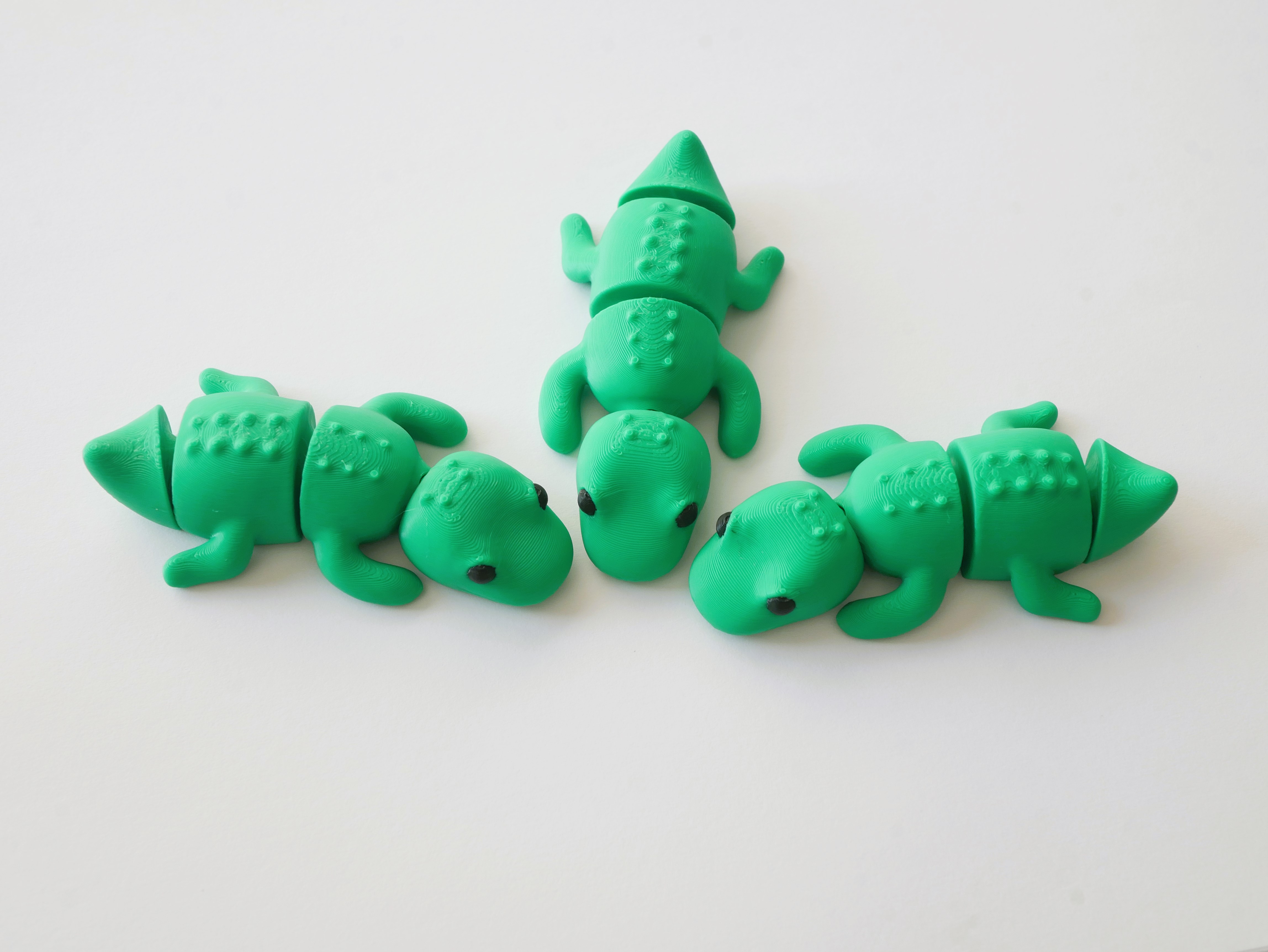 Miniatura 3 do modelo 3D Tiny Cute Flexi Crocodile - Wiggle Croc