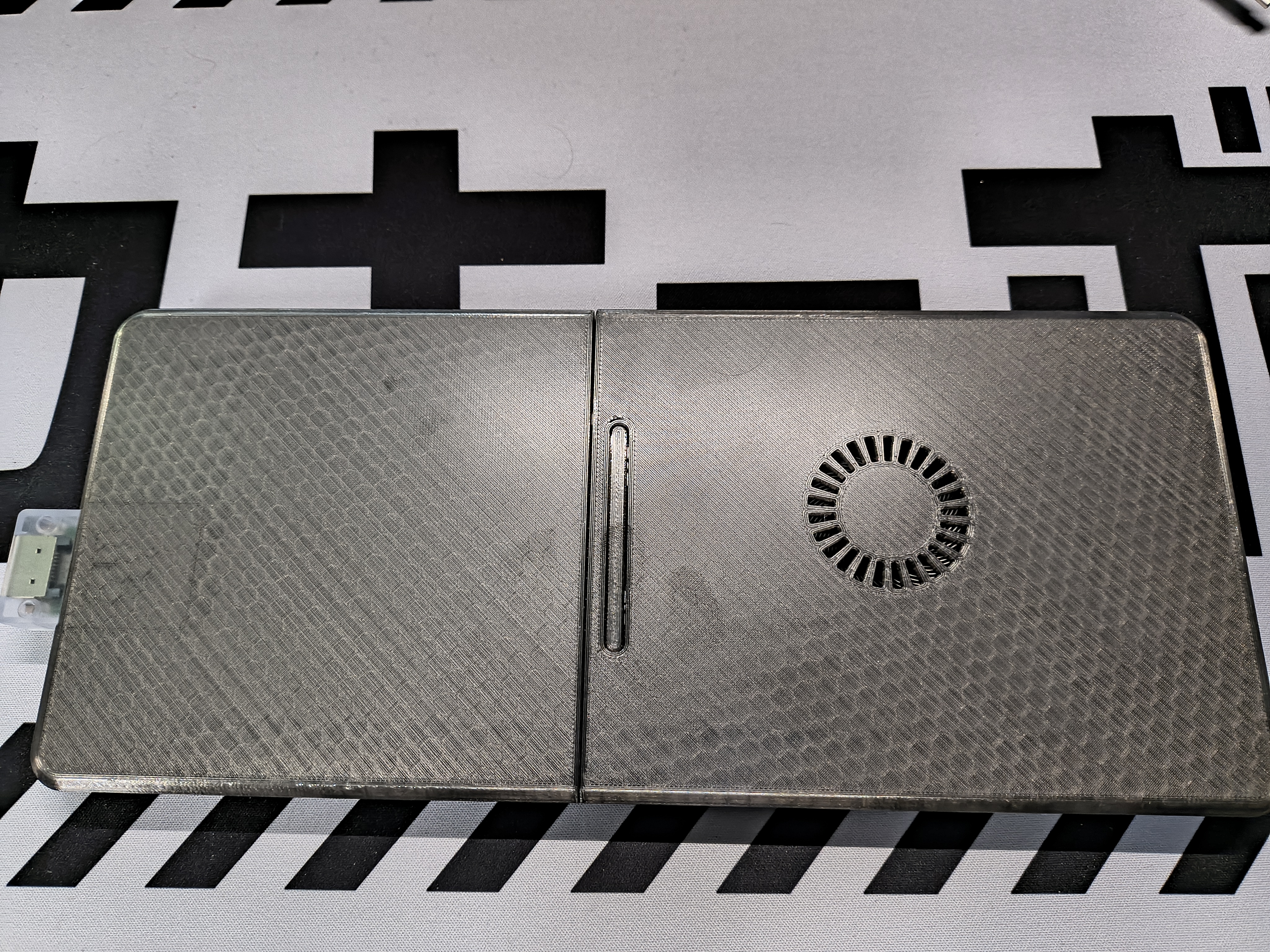 CerialPhreak's modified Framework Mainboard Case