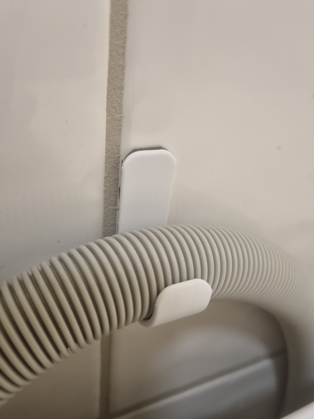 Washing Machine drain hose clip