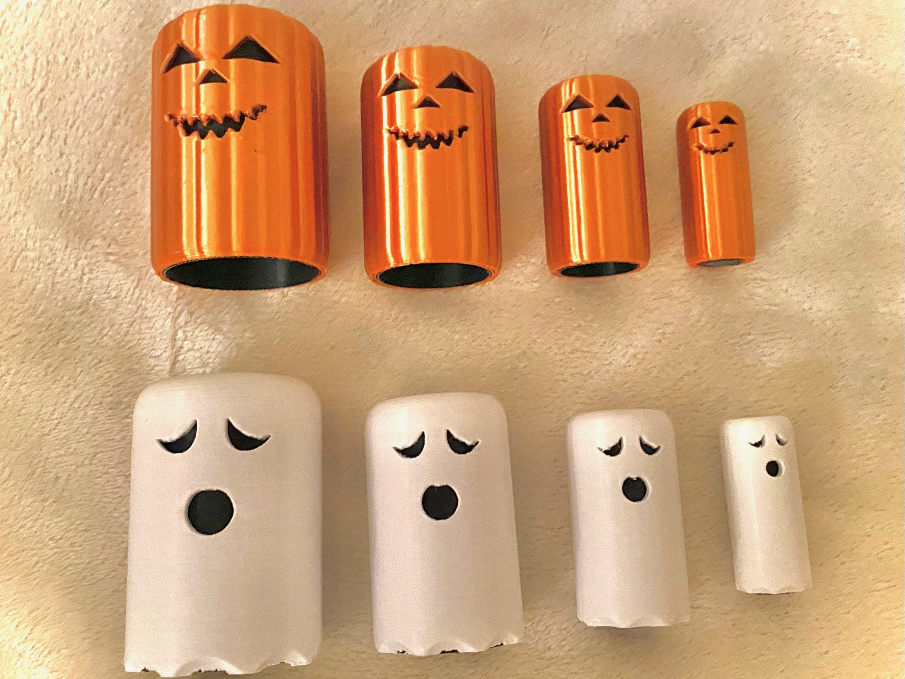 Miniatura 4 do modelo 3D Stackable Pumpkins and Ghosts