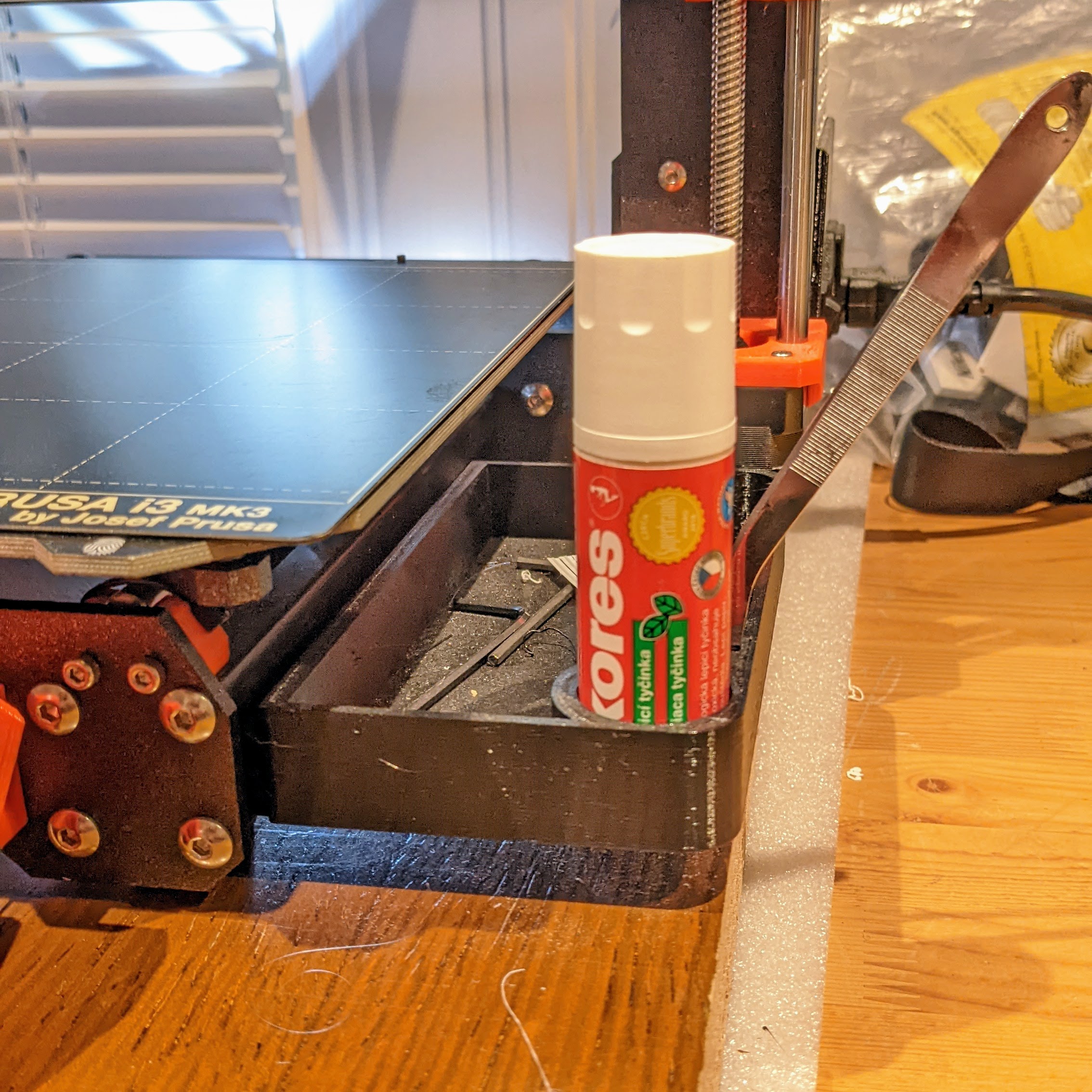 SideBox with slots for glue stick +tweezers