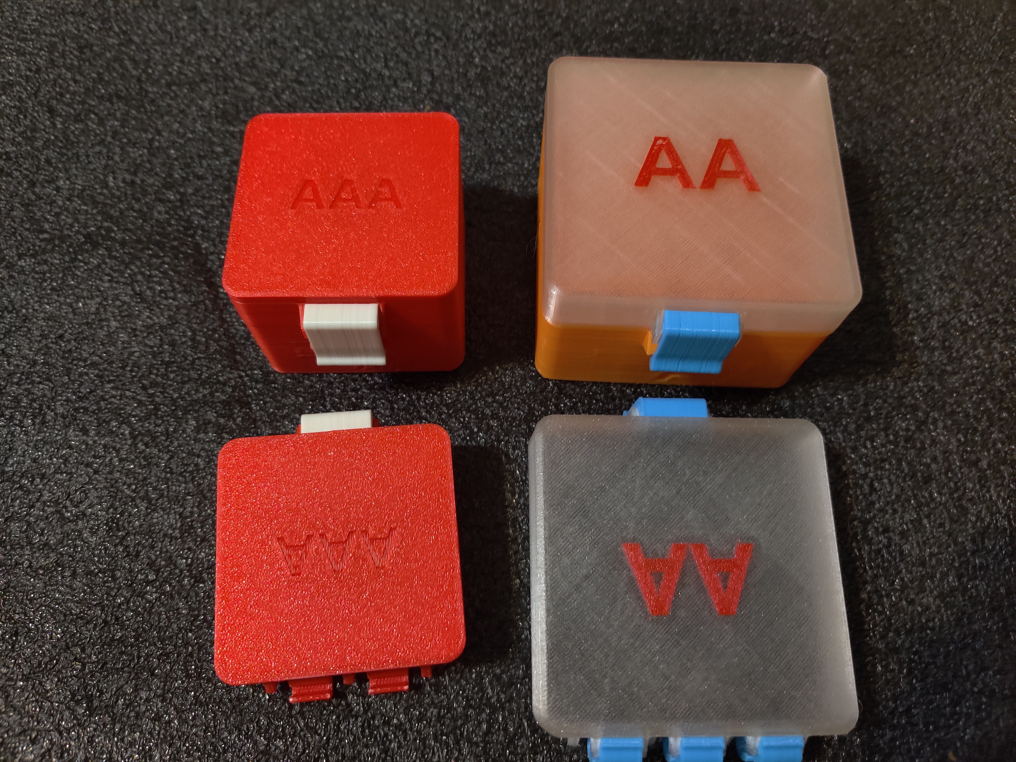 Miniatura 4 do modelo 3D D Battery Box, Snap Hinge