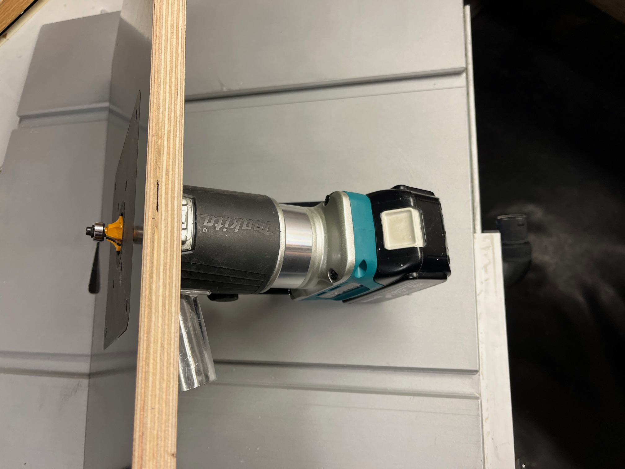 Einlegeplatte Makita DRT50