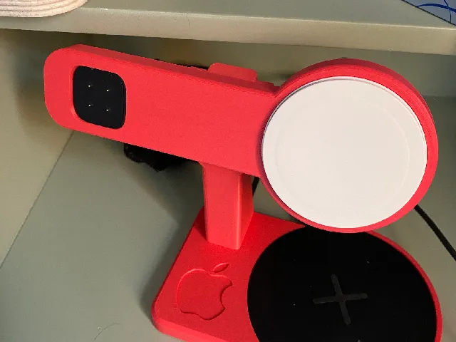 iPhone MagSafe 2-Device Stand for Fitbit and Magsafe (PrimeCables)