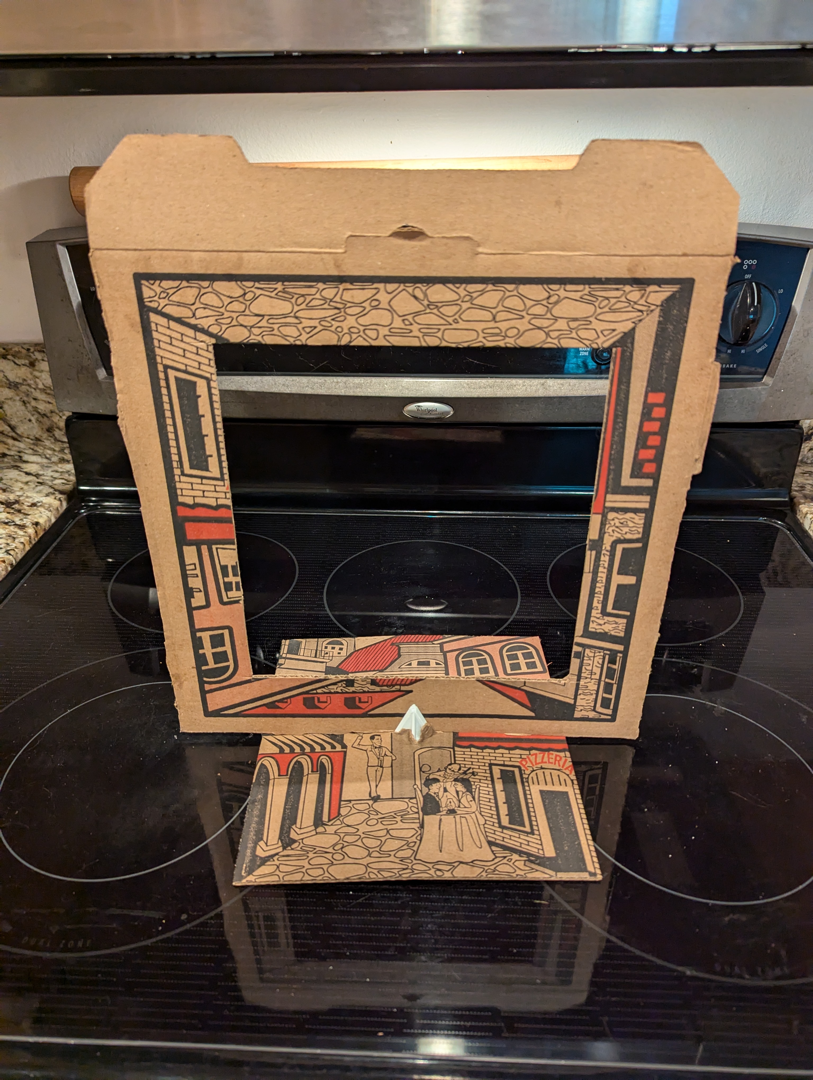 Pizza Box Gate Stand