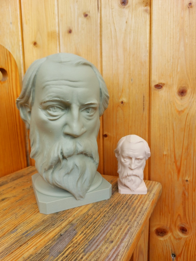 Jaroslav Vrchlický bust