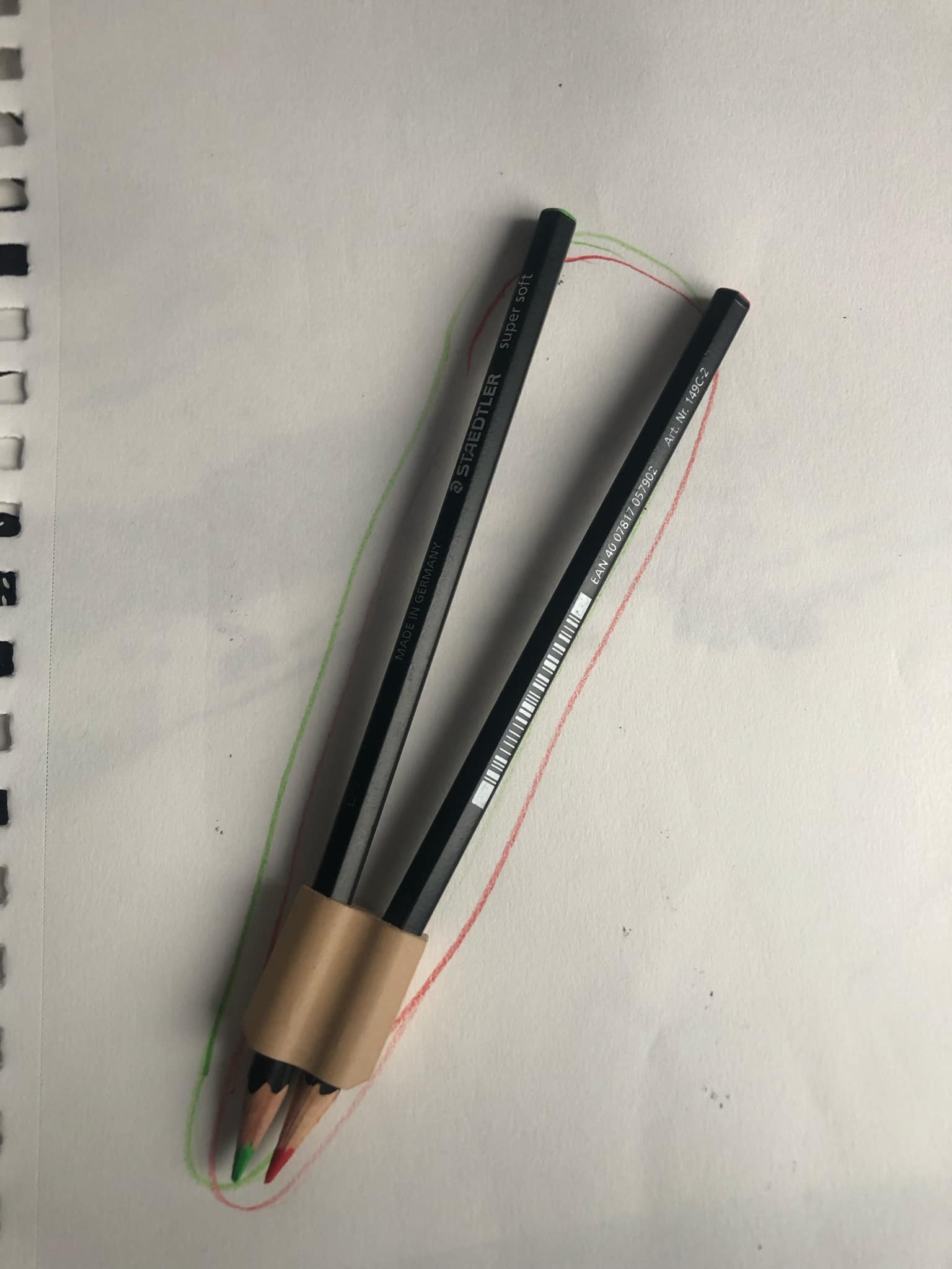 Double pencils holder — thumbnail 2