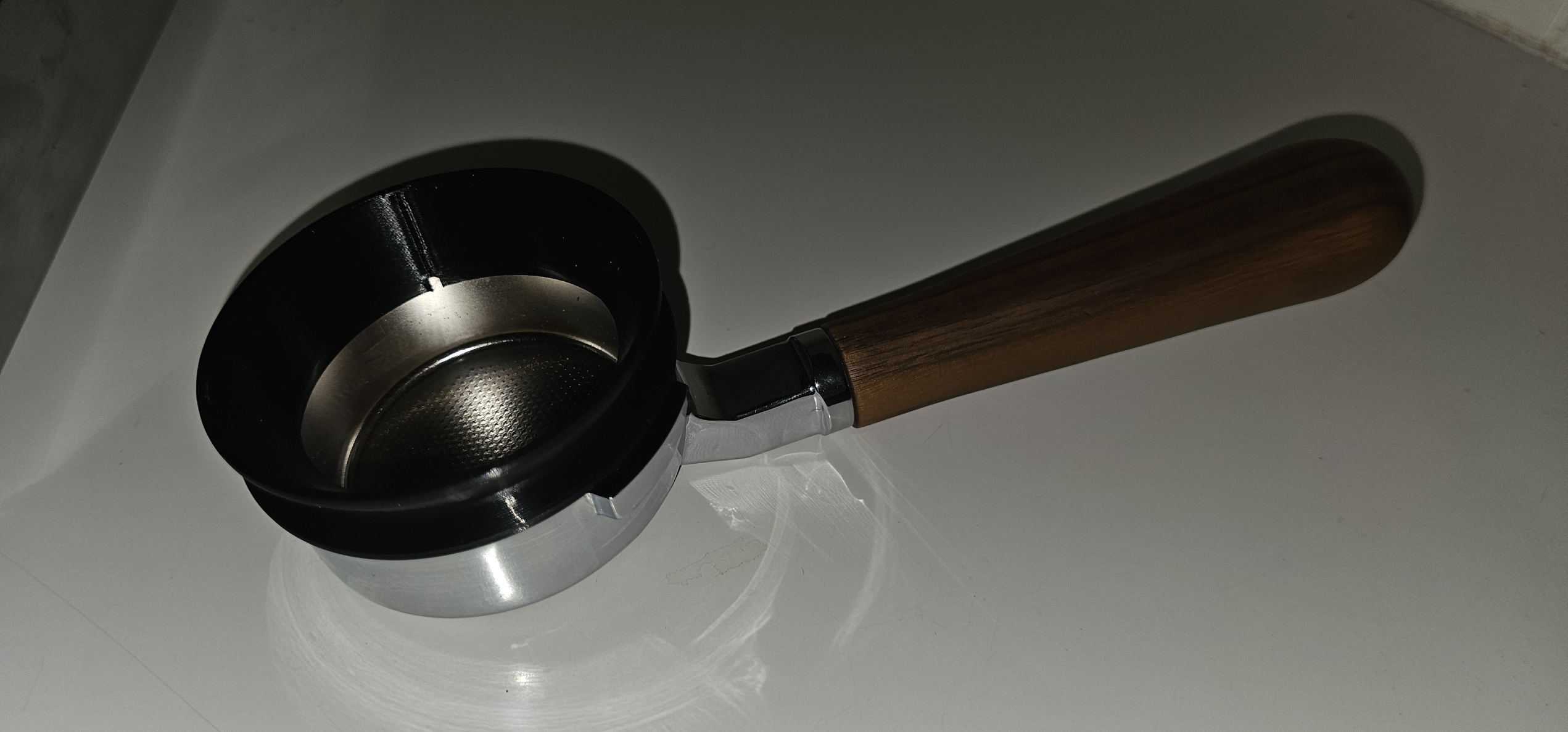 Funnel for Gaggia Classic 58mm portafilter. Curved version.