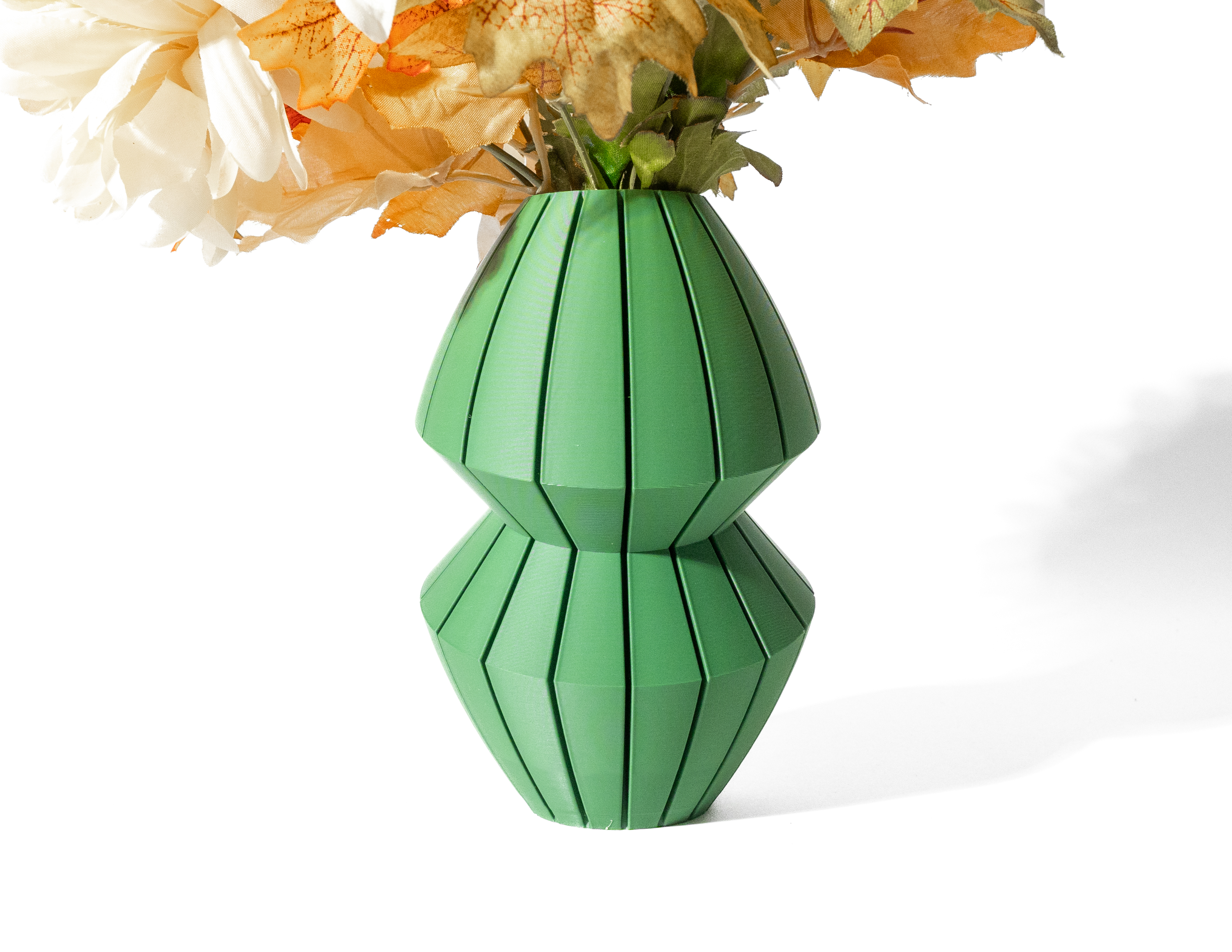 The Luko Vase, Modern and Unique Home Decor for Dried and Preserved Flowers