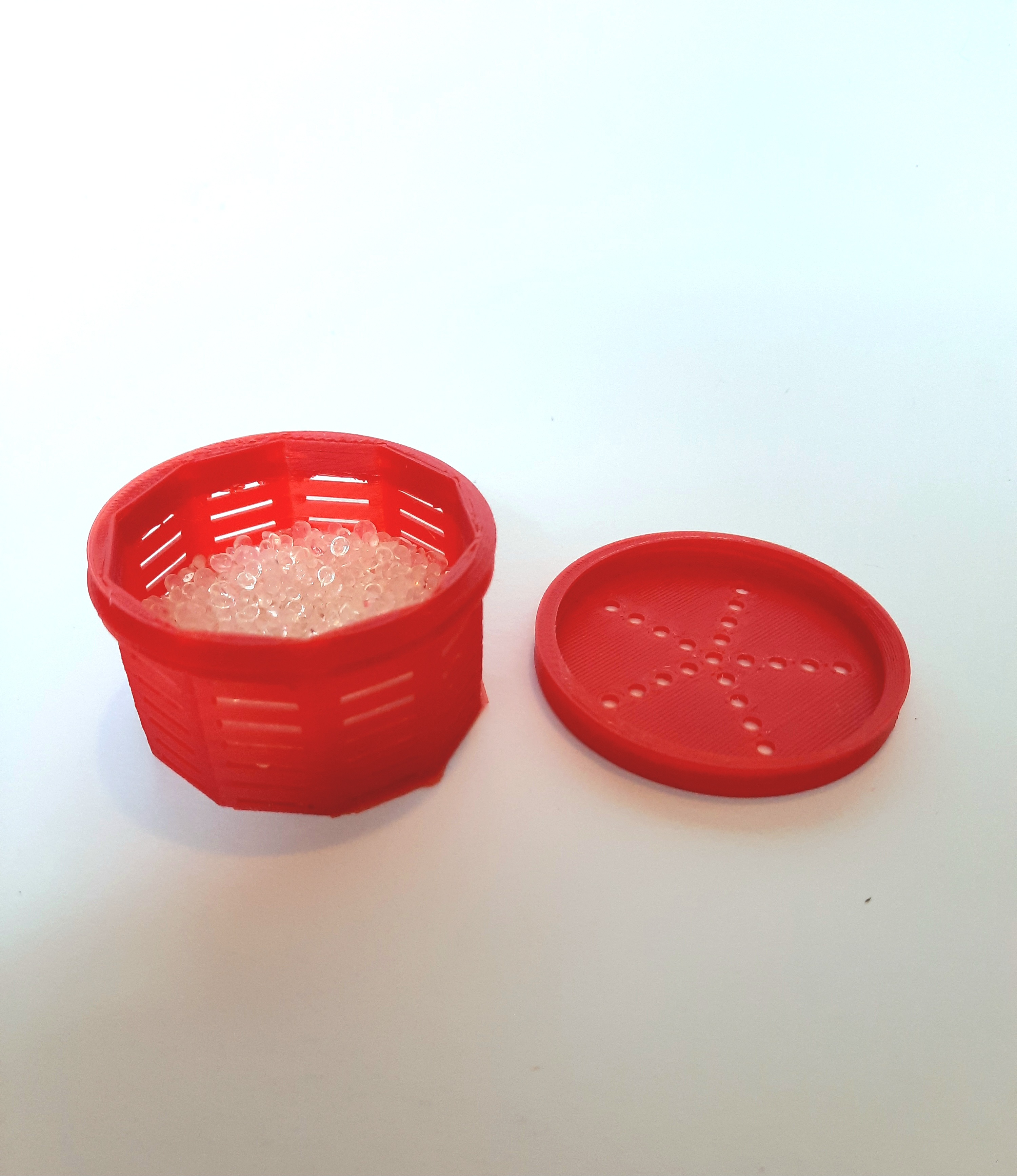 Silica gel container/ torture test