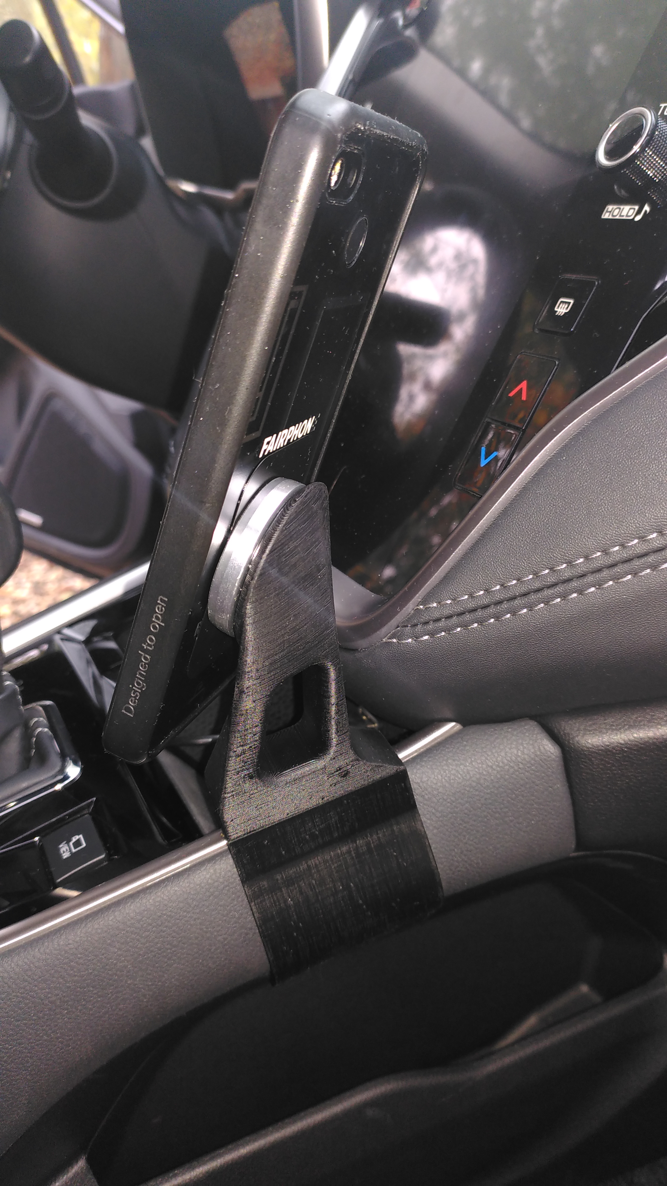 Subaru Outback 2024 Gen.6 Phone Holder