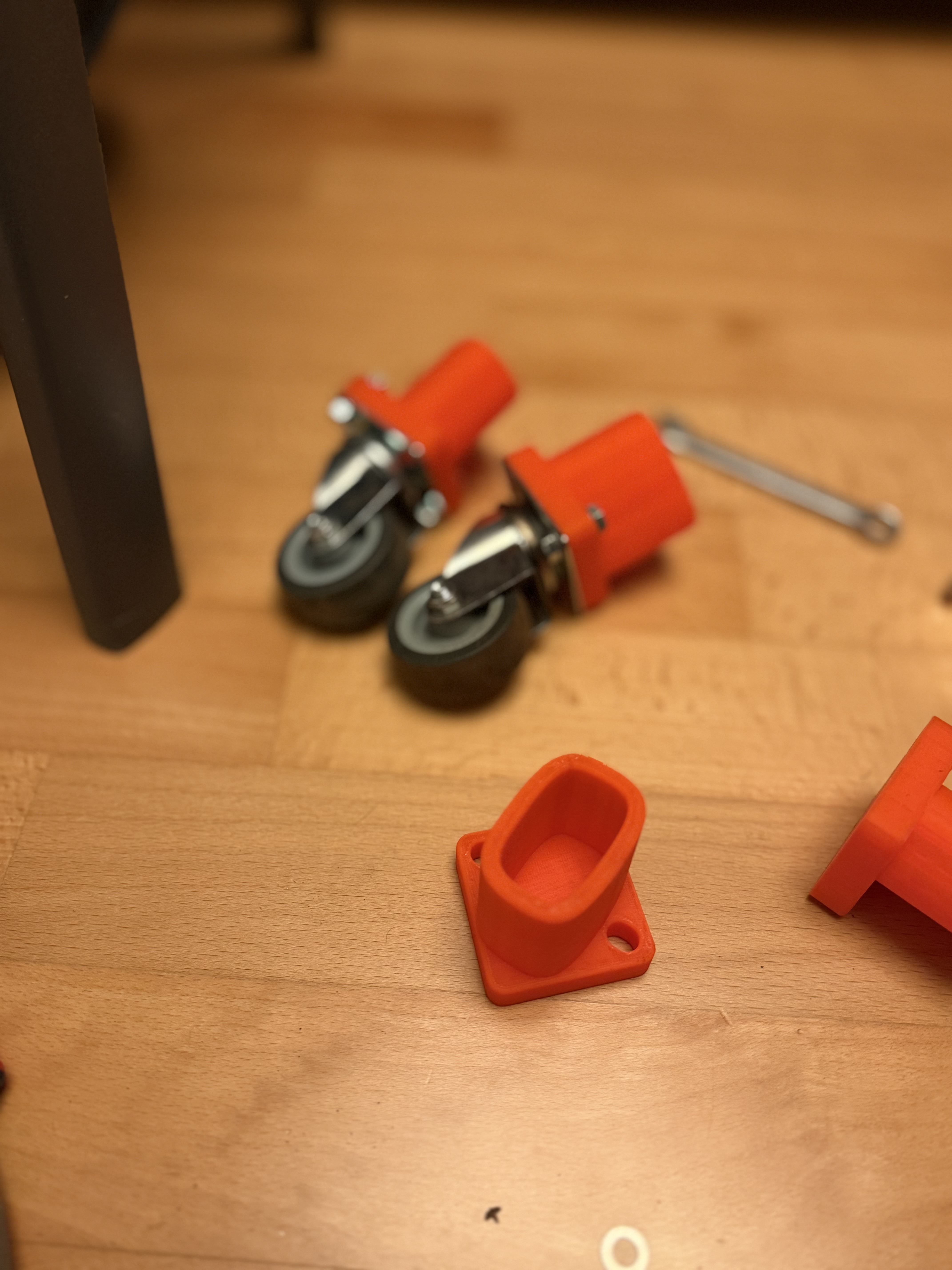 Maxi-Cosi Iora side bed wheel adapter